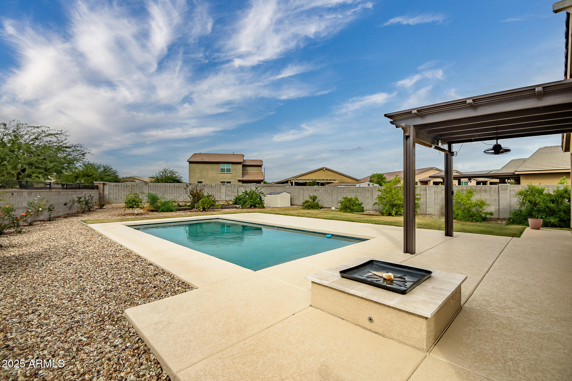 18812 W MESCAL Street