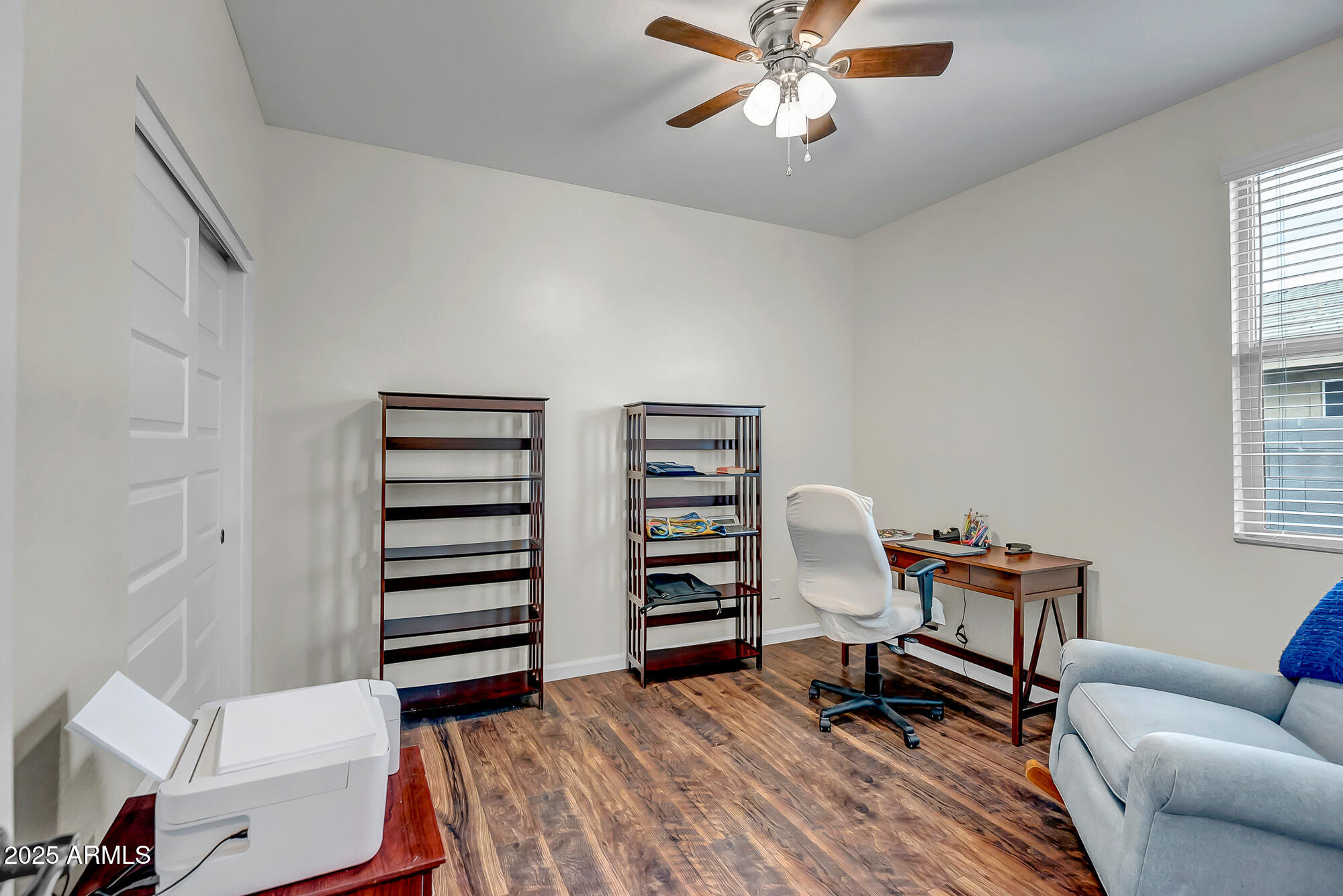 18812 W MESCAL Street