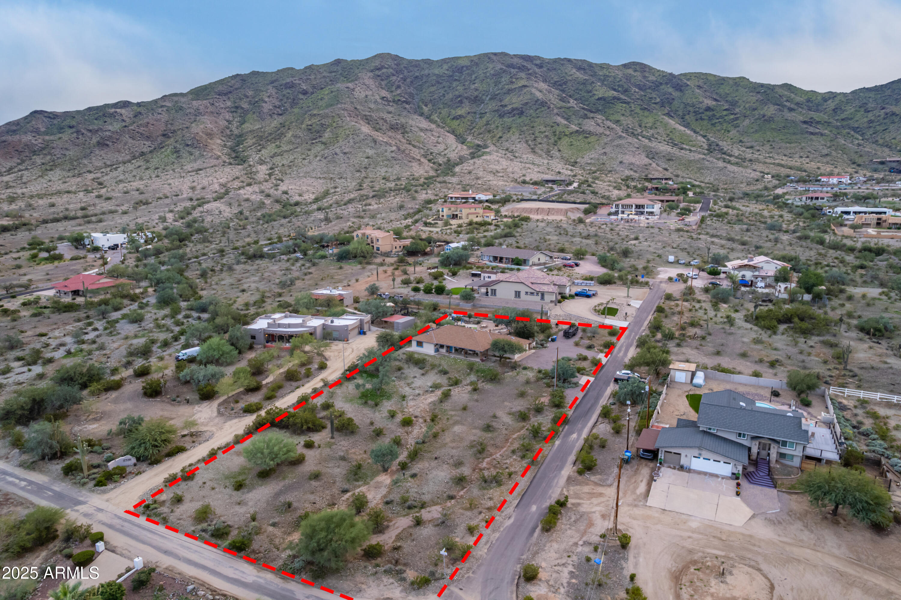 2535 W SUNRISE Drive