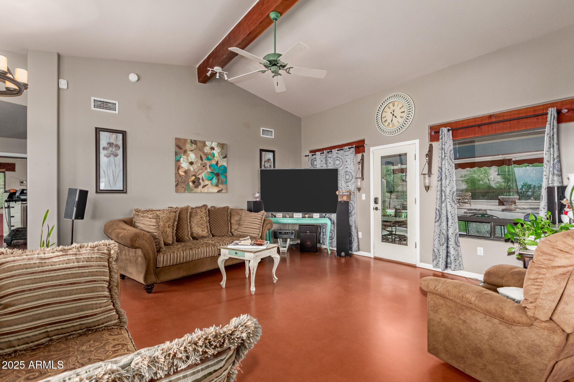 2535 W SUNRISE Drive