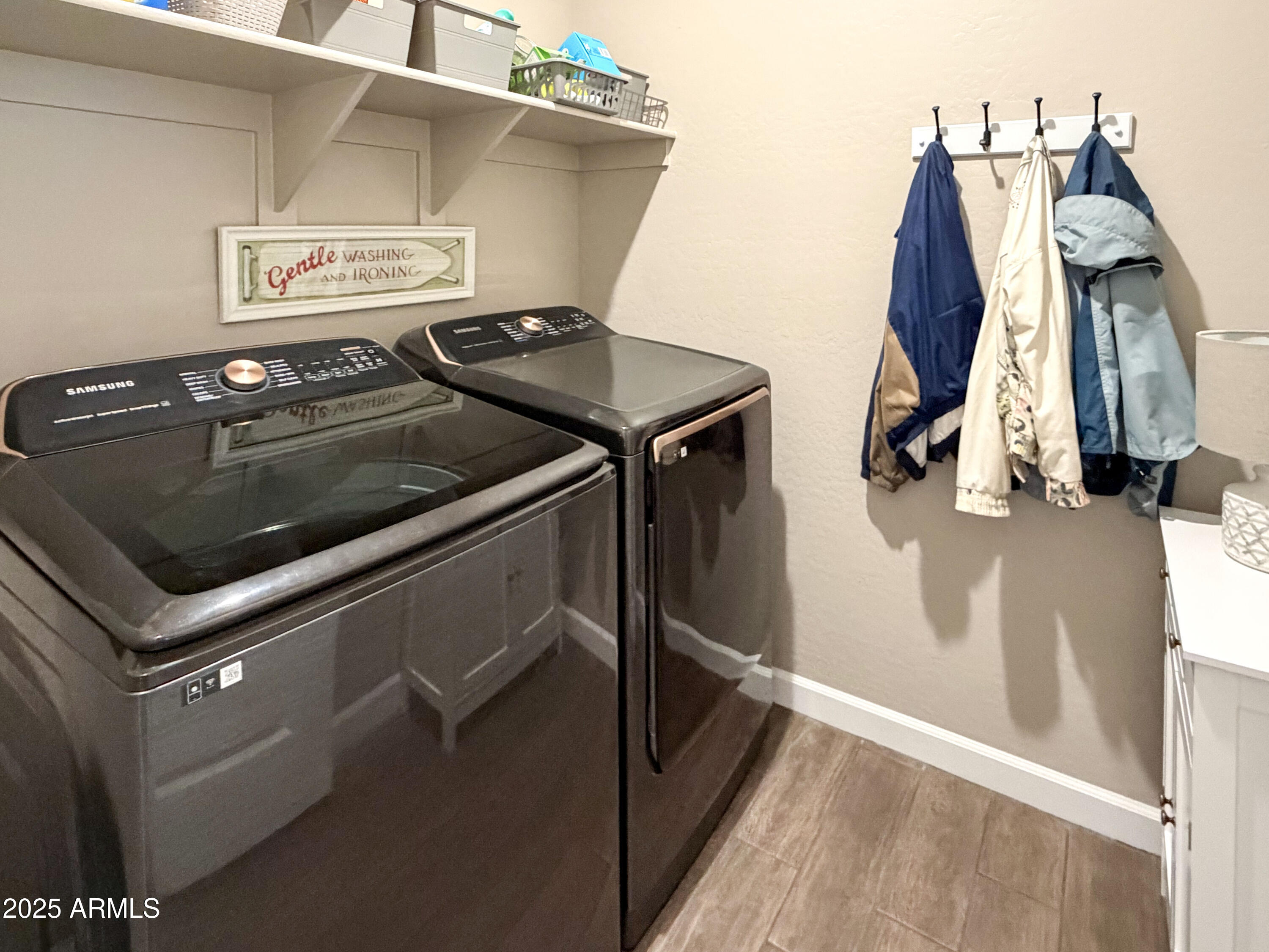 8442 W MILLERTON Way