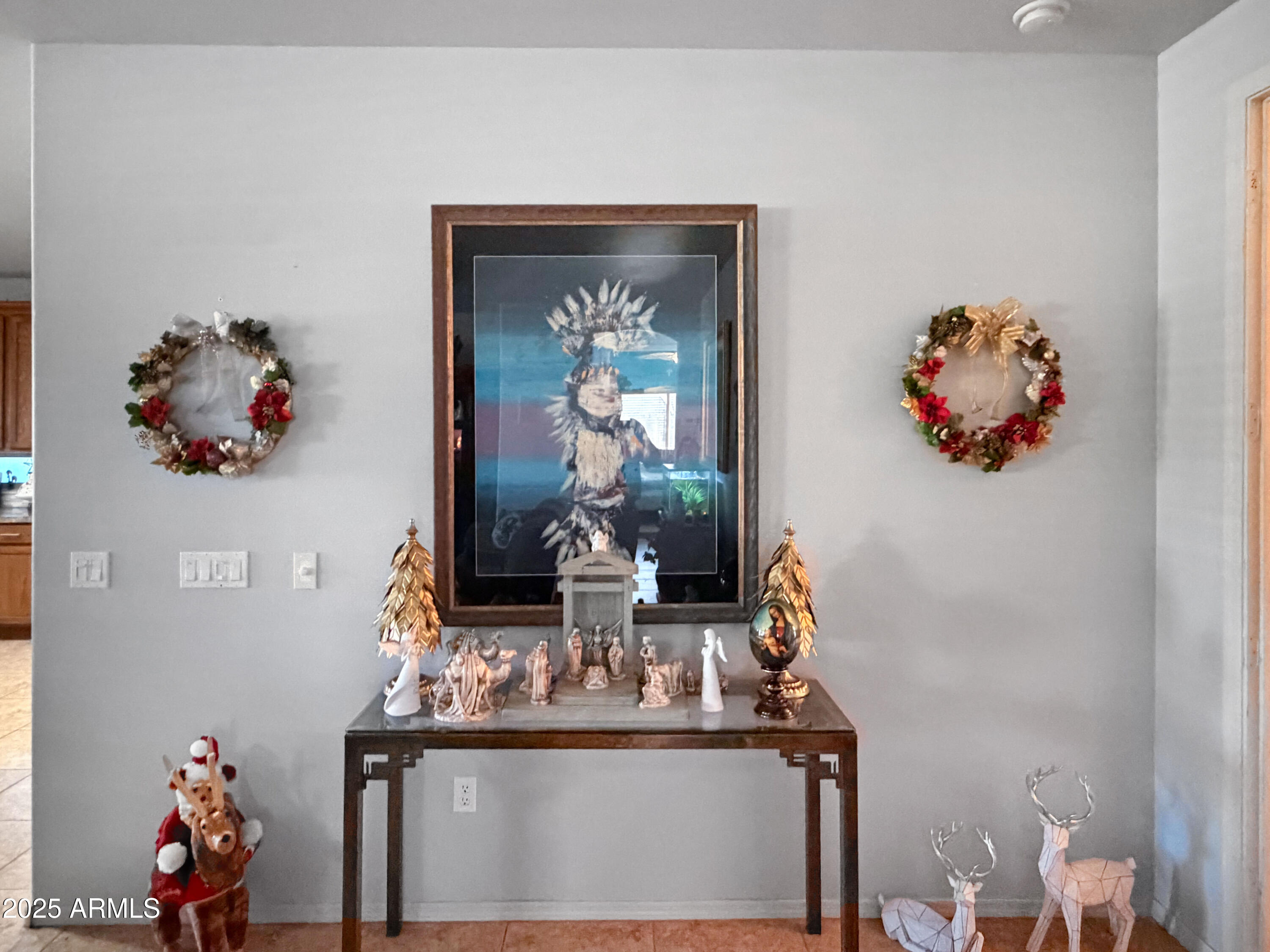 1386 E AVENIDA ISABELA