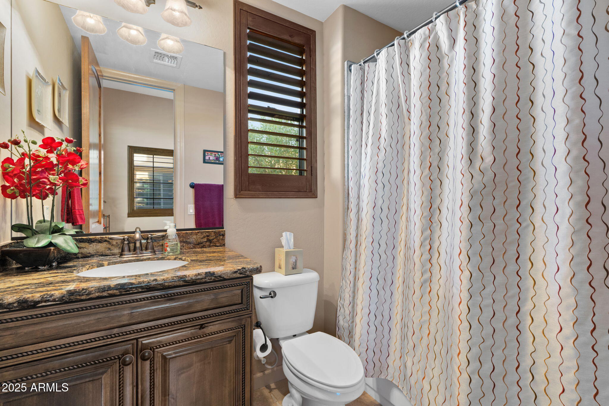 8461 E RED HAWK Circle