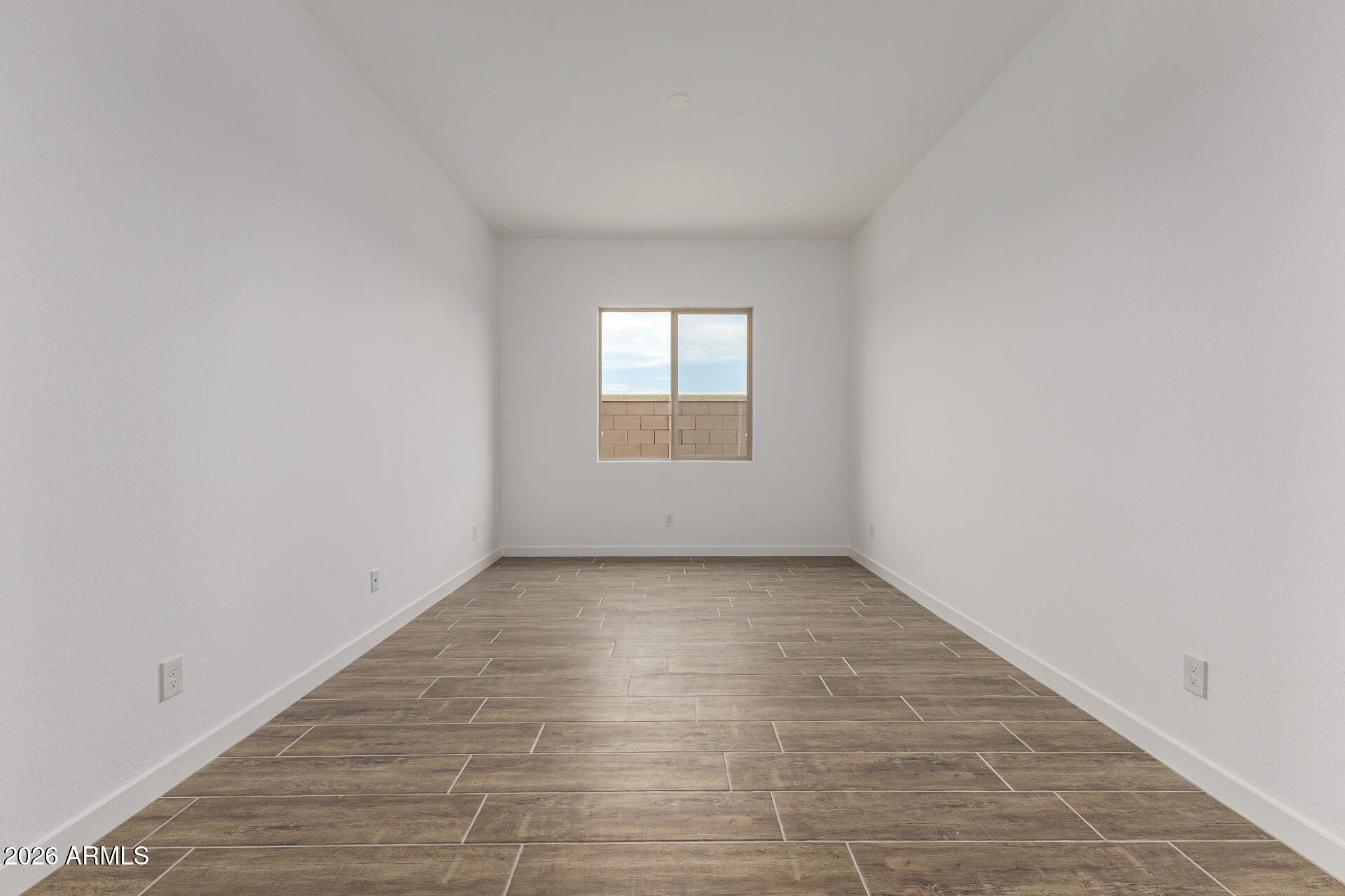 18146 W WATKINS Street