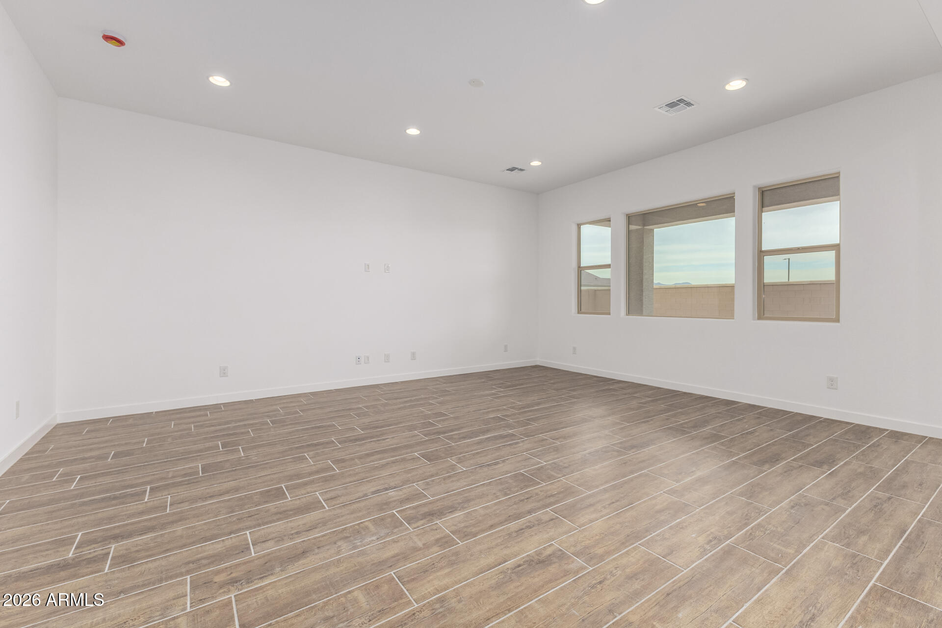 18146 W WATKINS Street