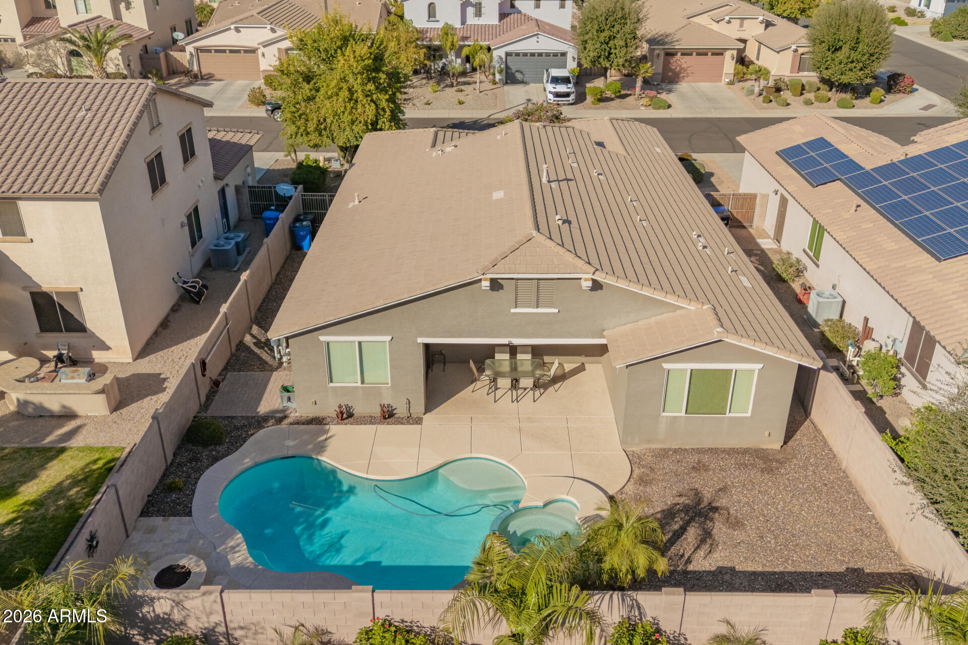 2743 E NARROWLEAF Drive