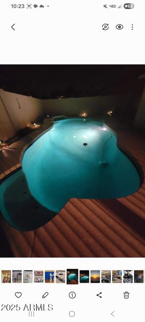 8742 W WETHERSFIELD Road