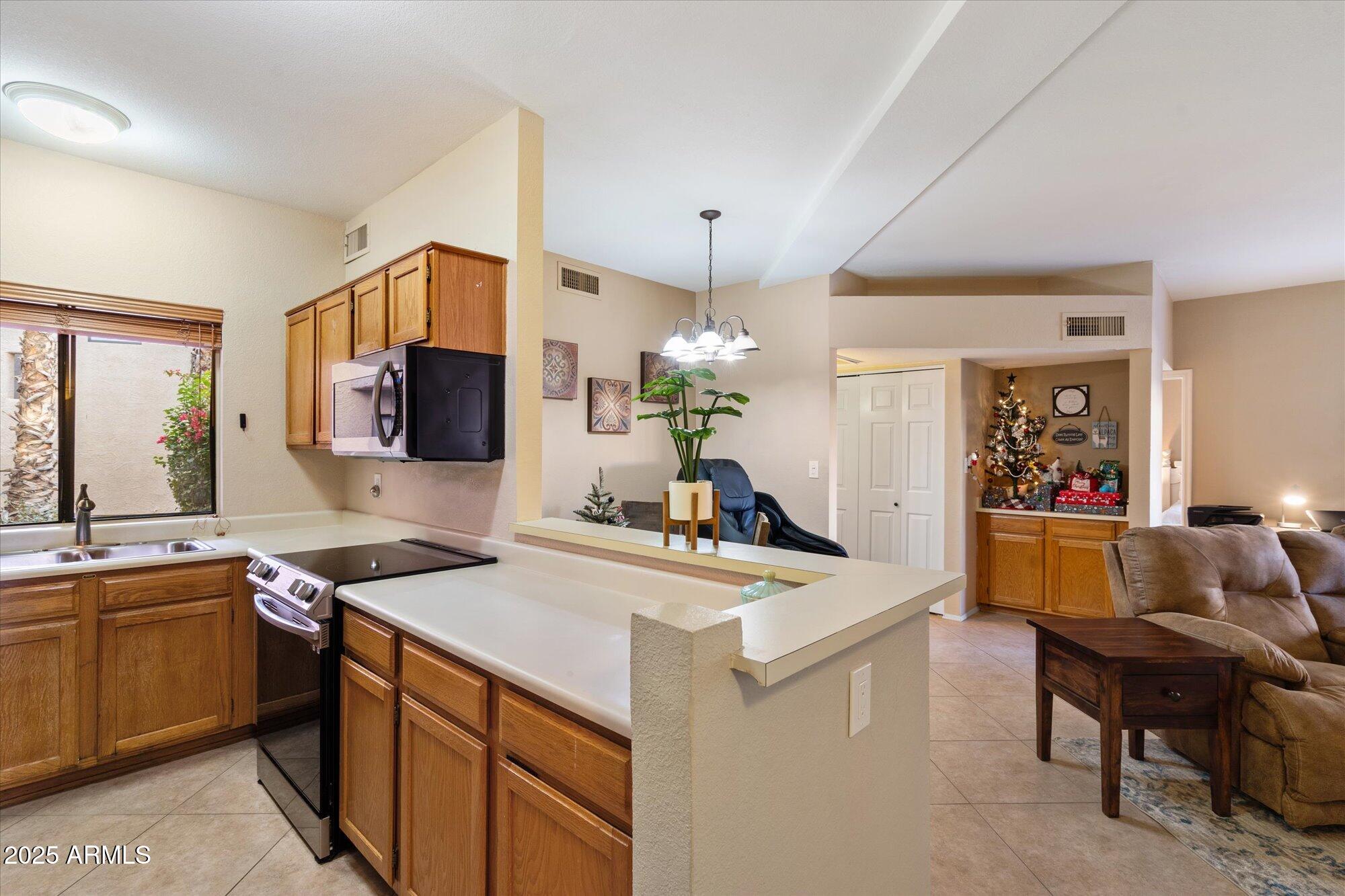 10301 N 70TH Street 106