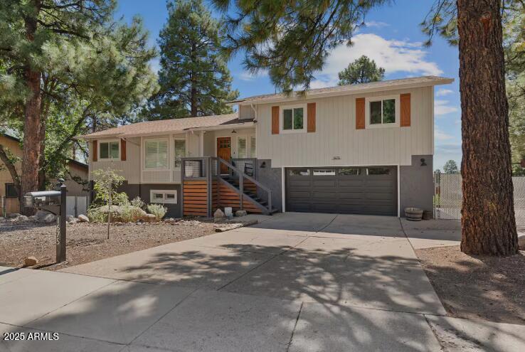 1675 E APPALACHIAN Road