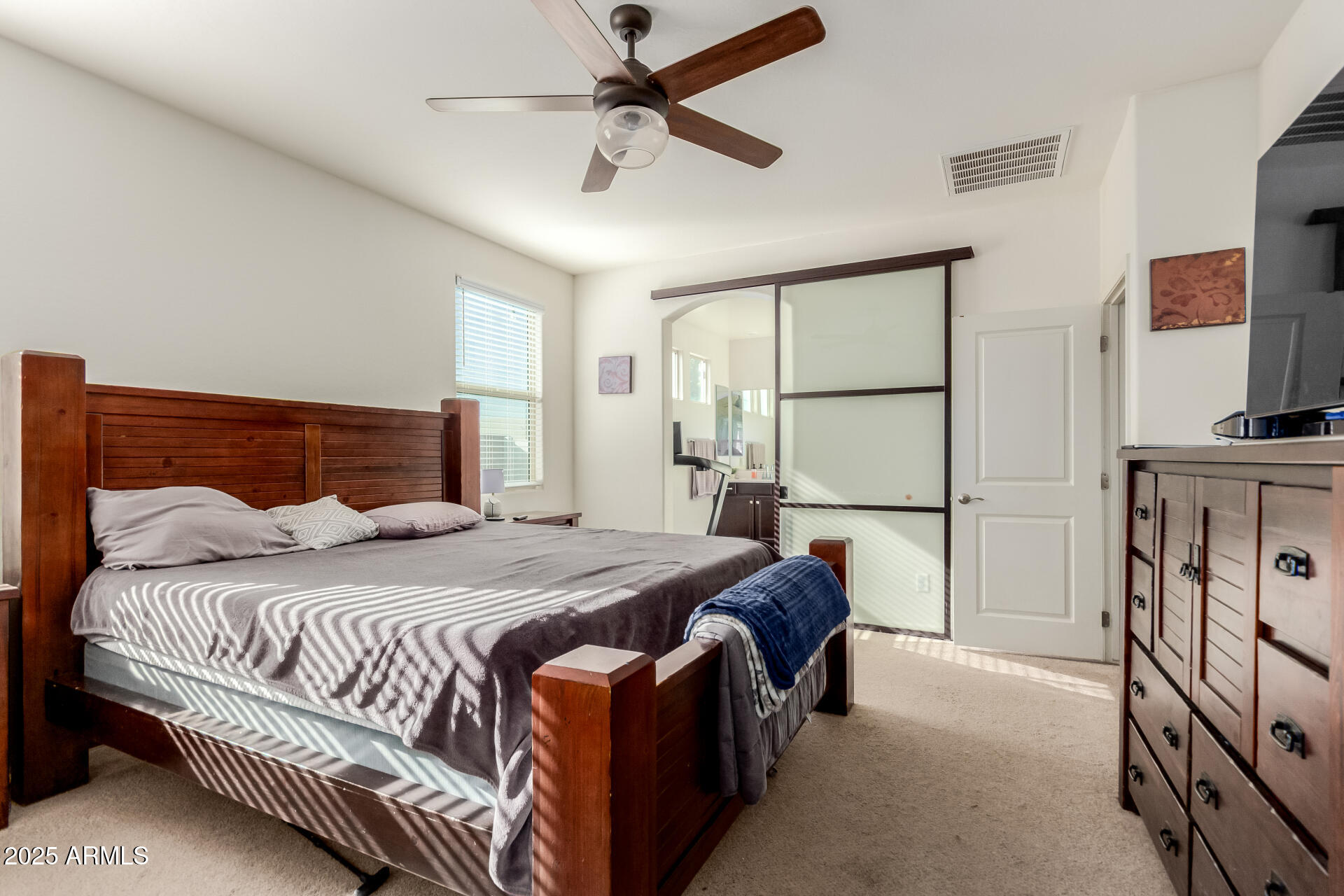 8757 W JEFFERSON Street