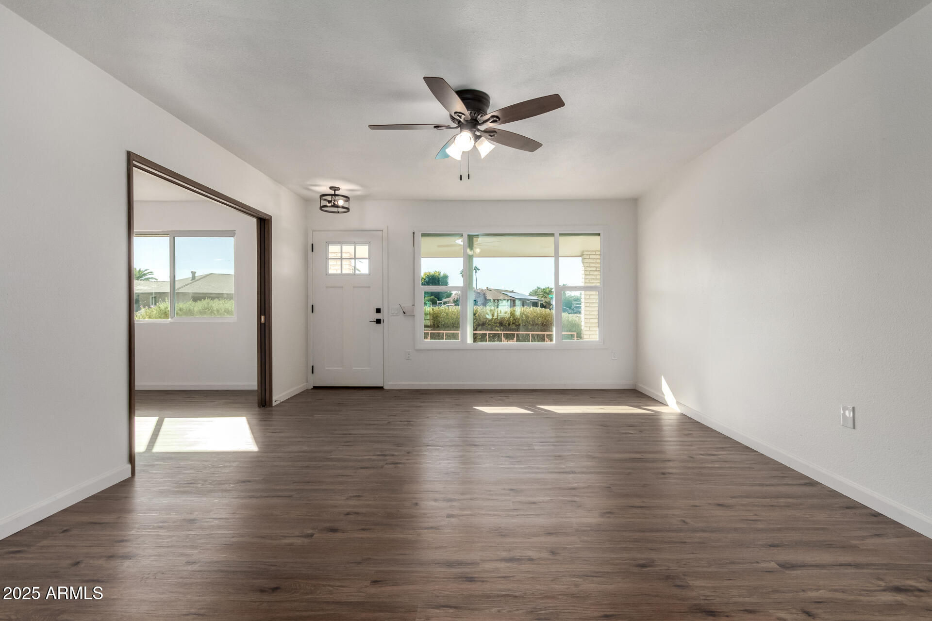 9826 W SANTA FE Drive