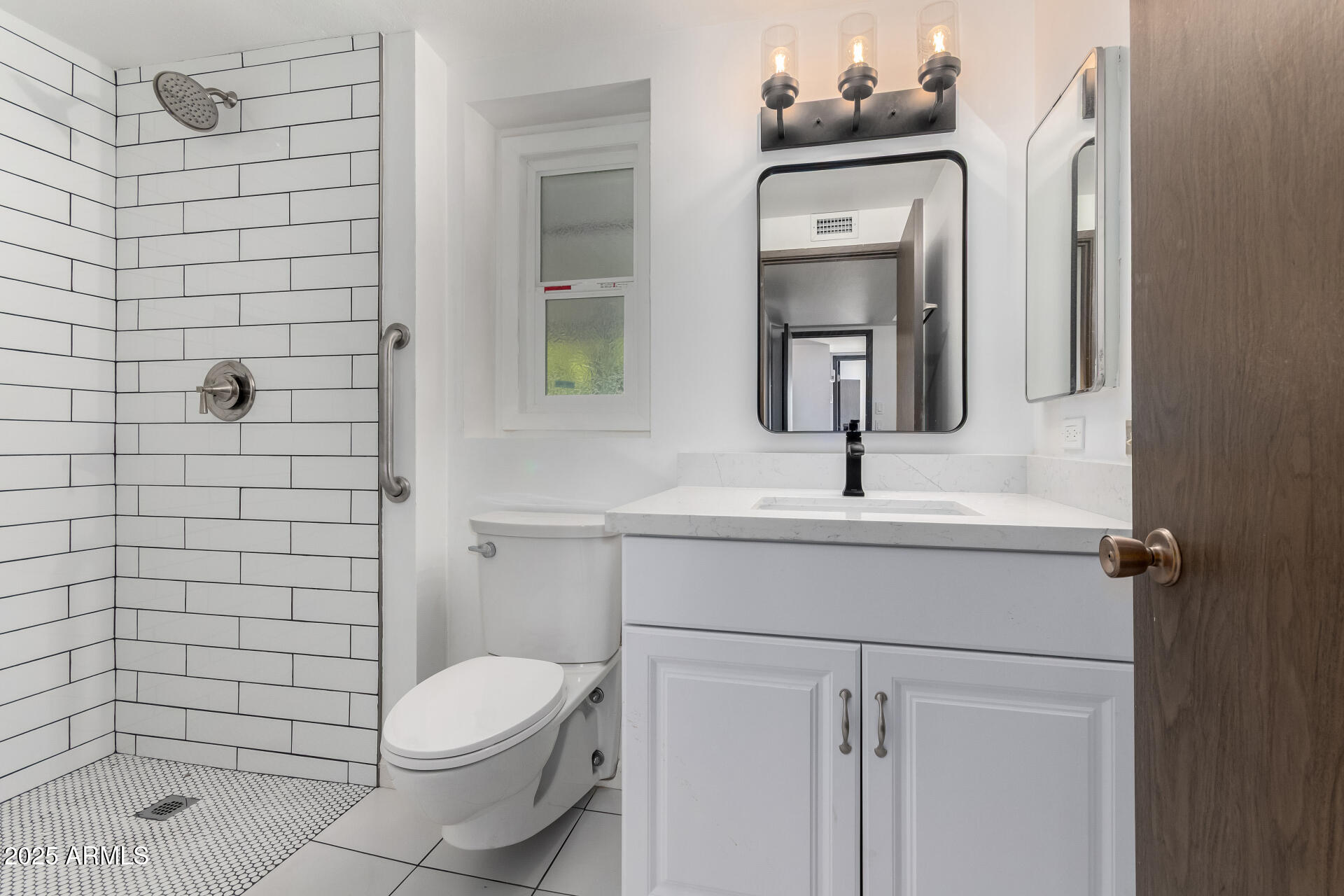 9826 W SANTA FE Drive