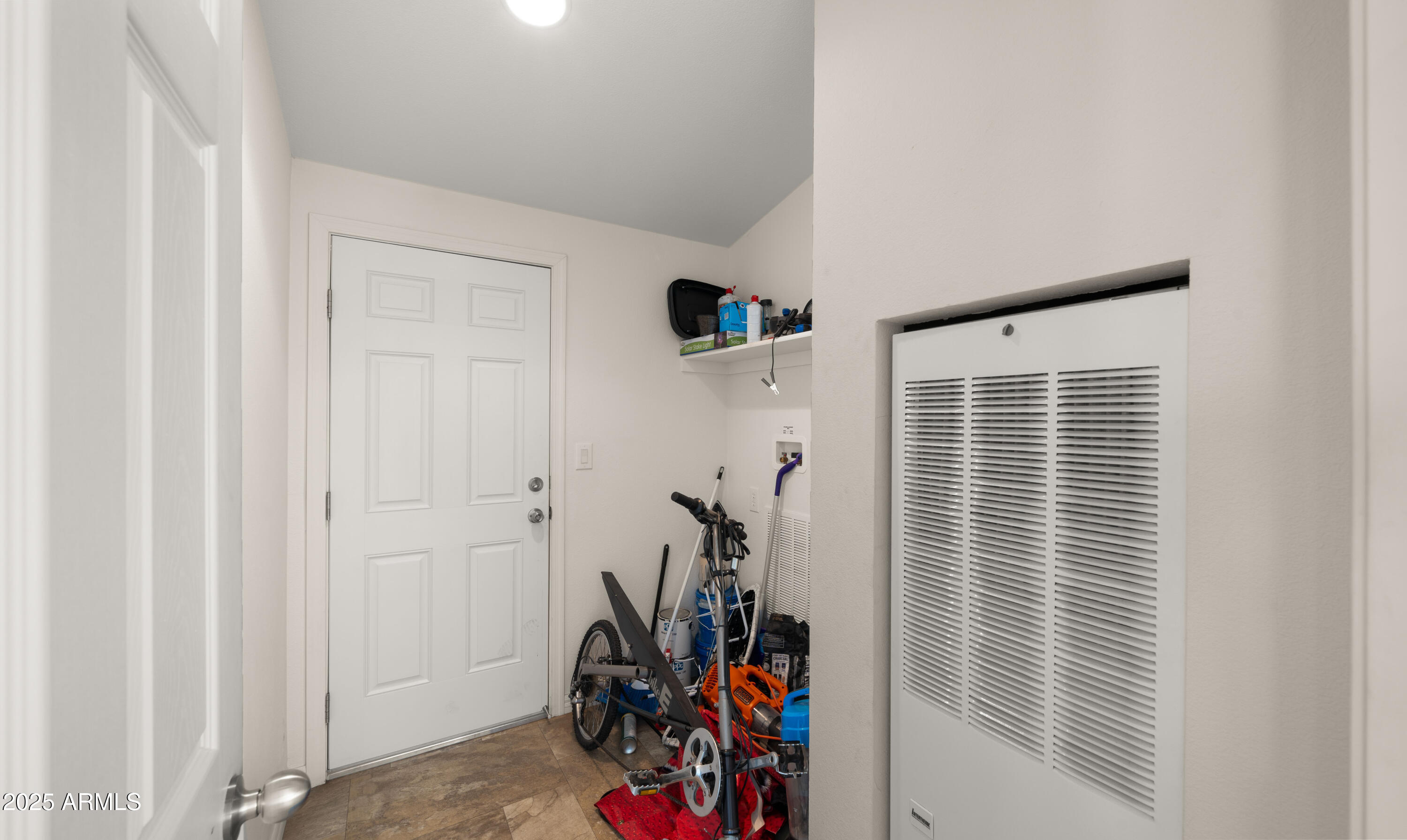 9333 E University Drive 45