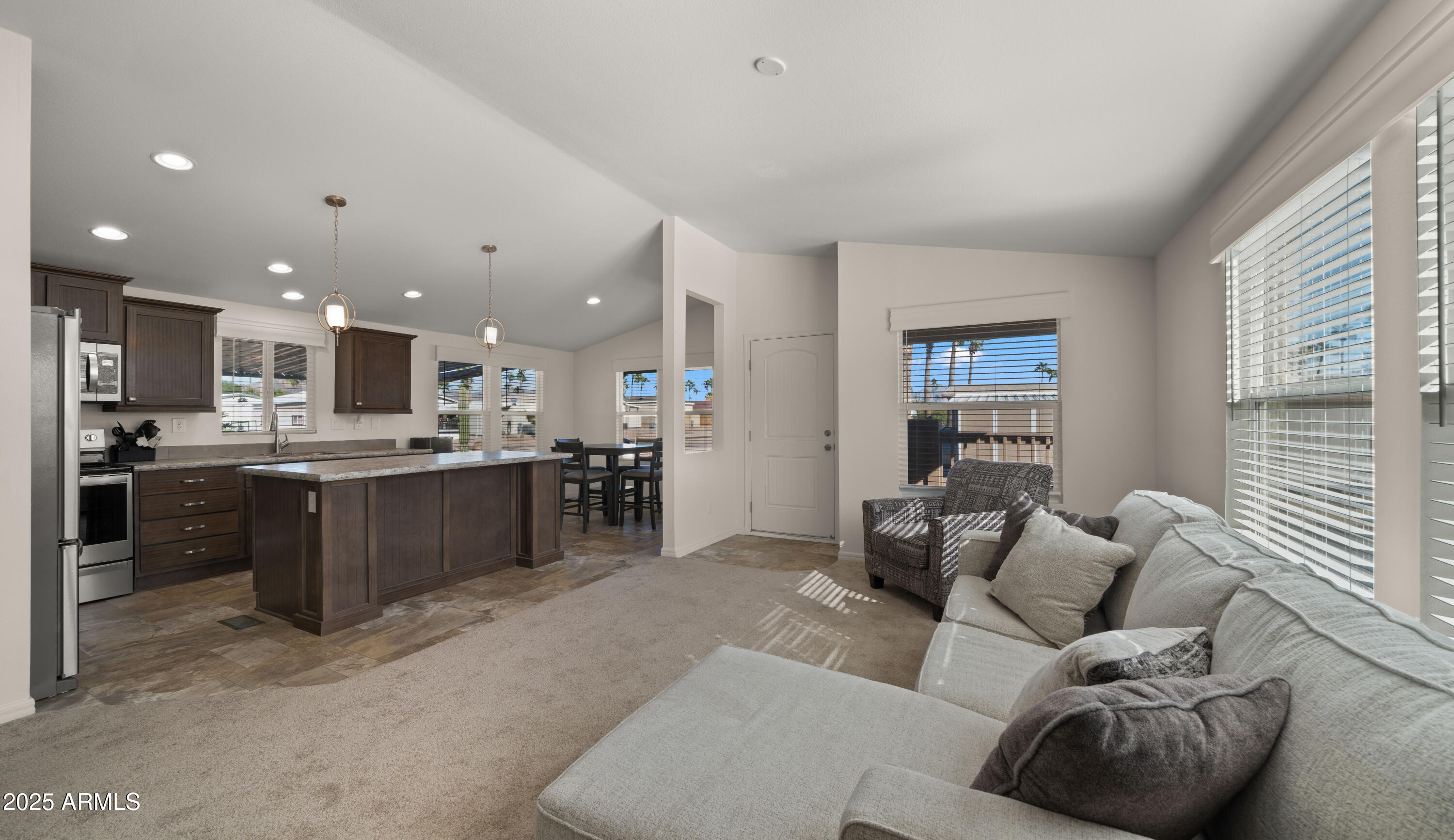 9333 E University Drive 45