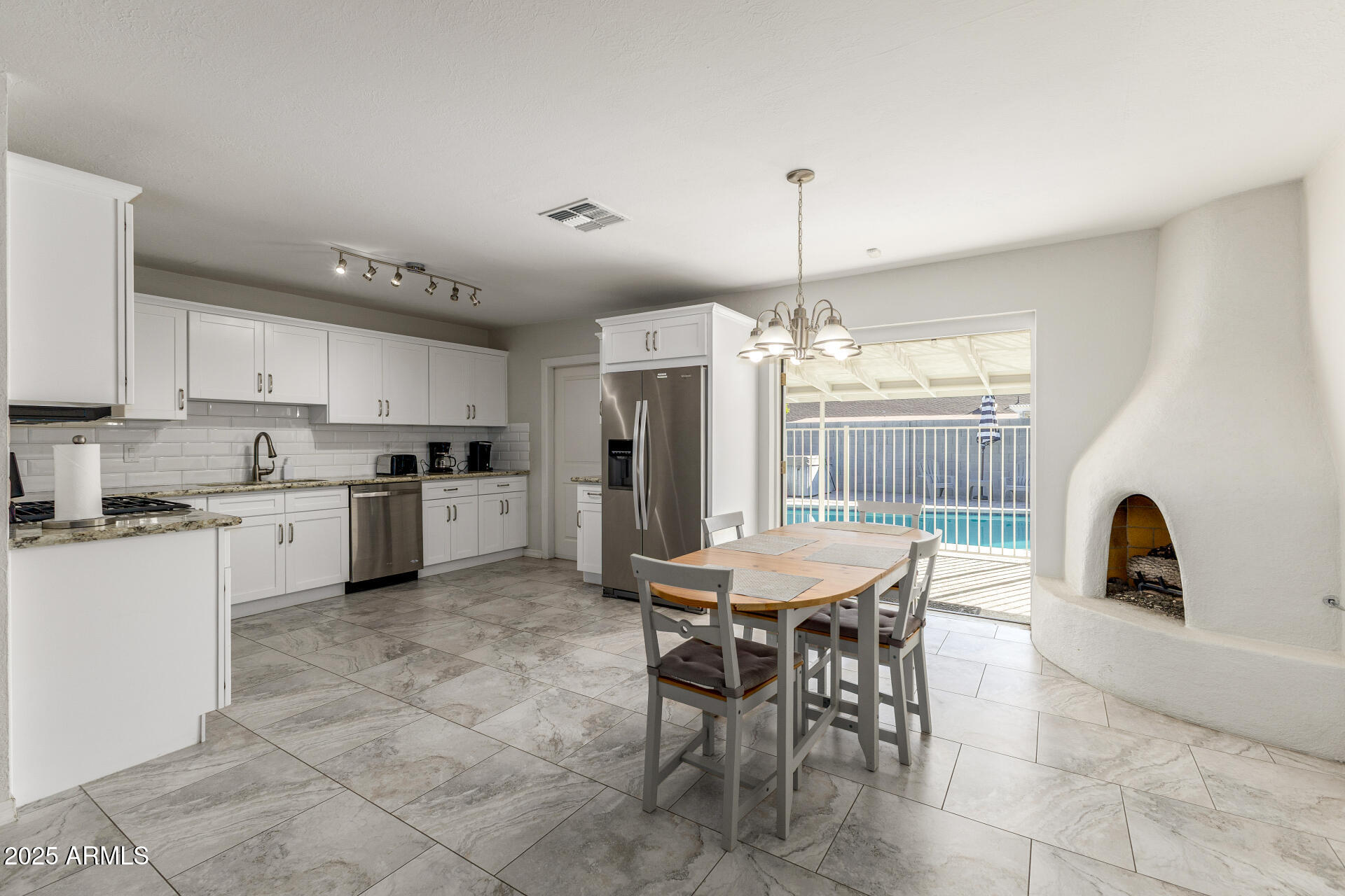 8311 E MACKENZIE Drive