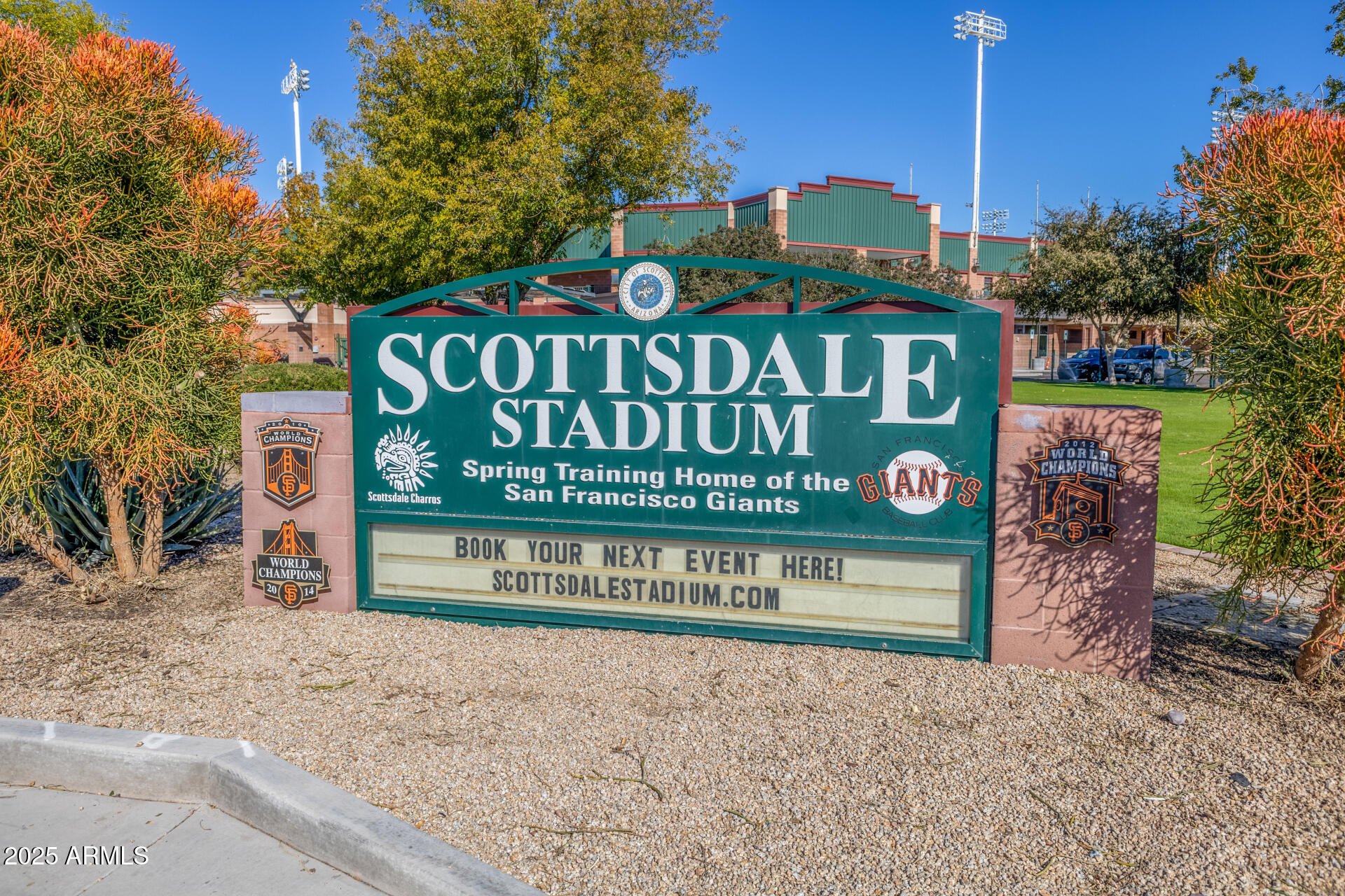 8311 E MACKENZIE Drive