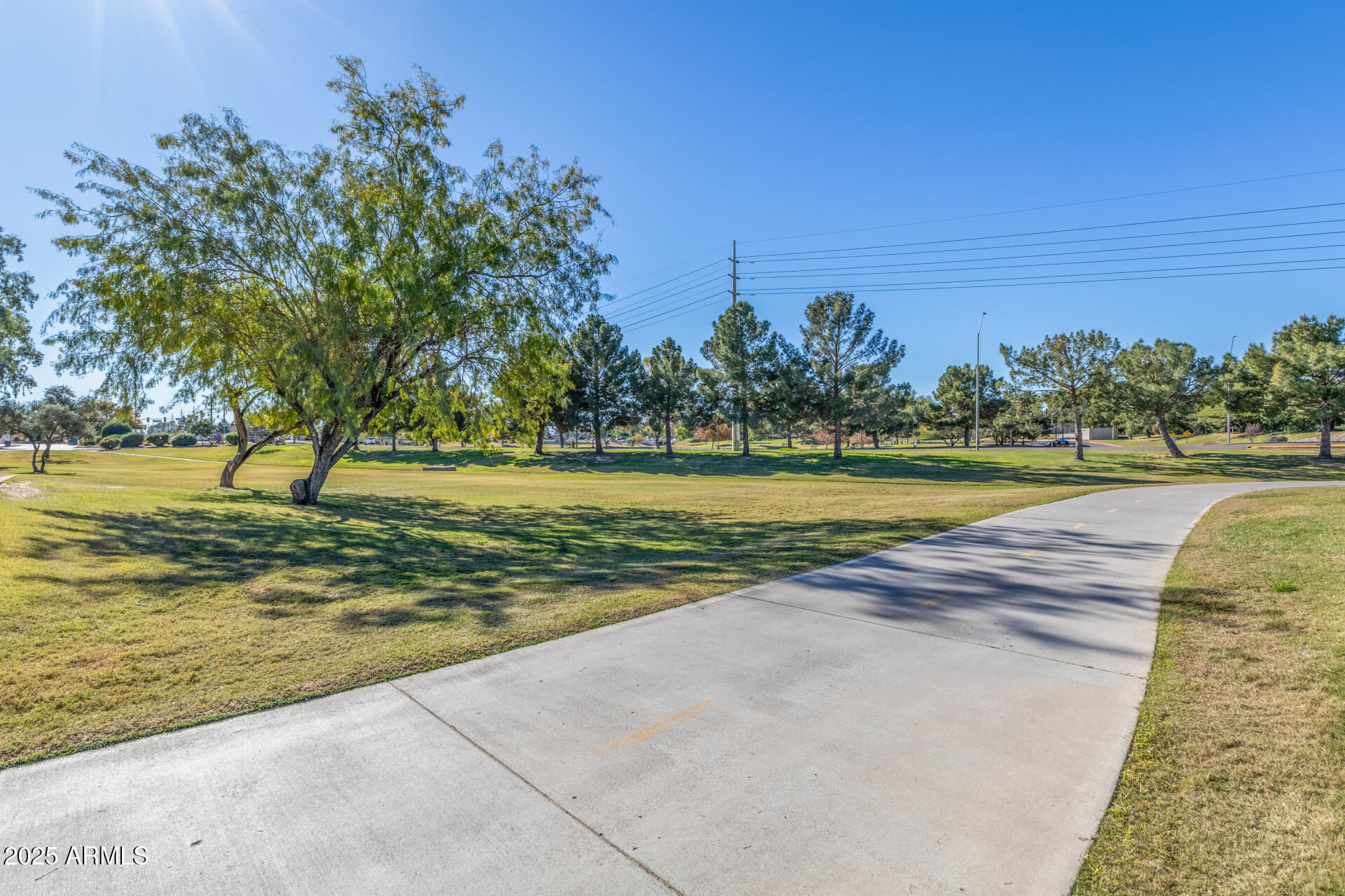 8311 E MACKENZIE Drive