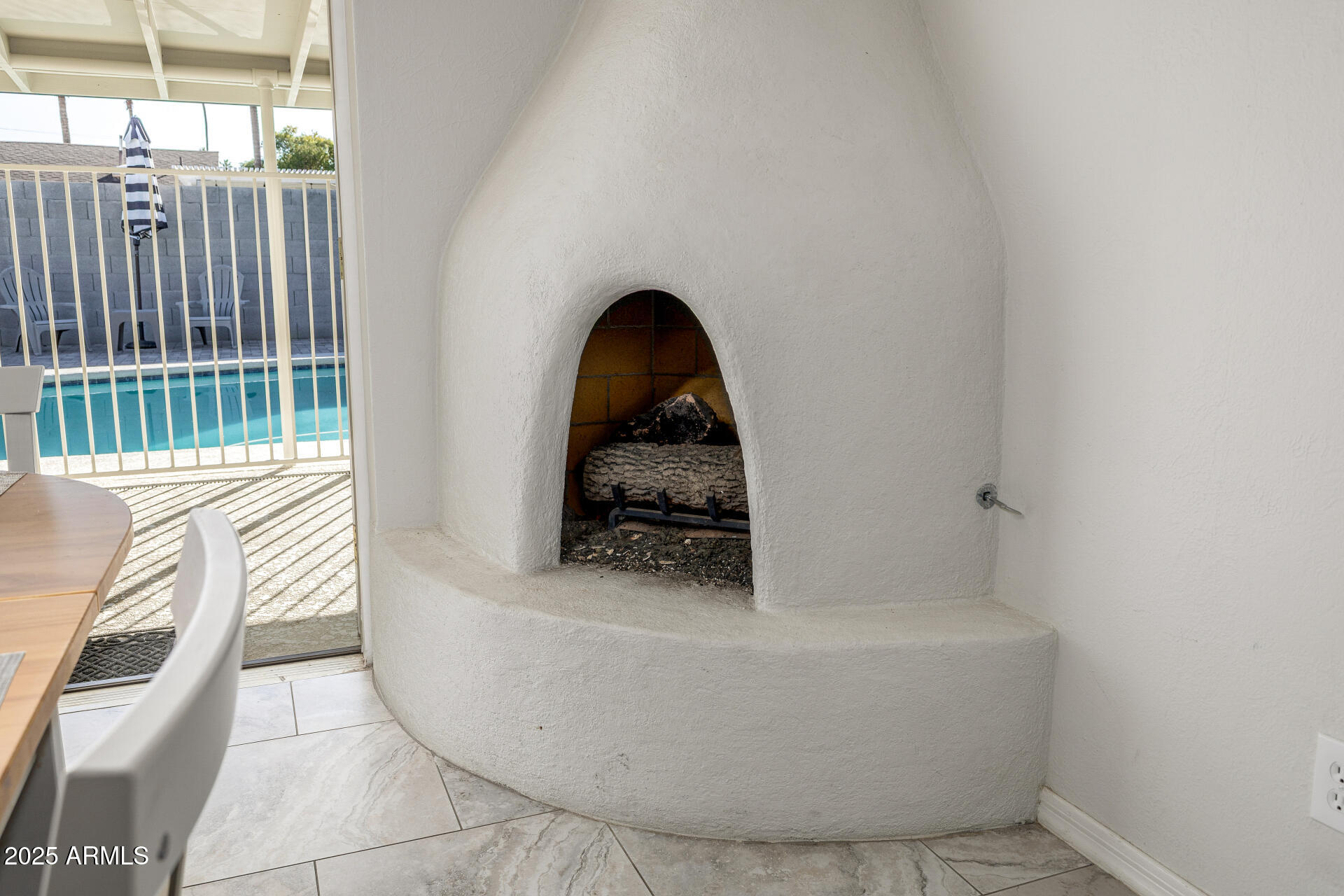 8311 E MACKENZIE Drive