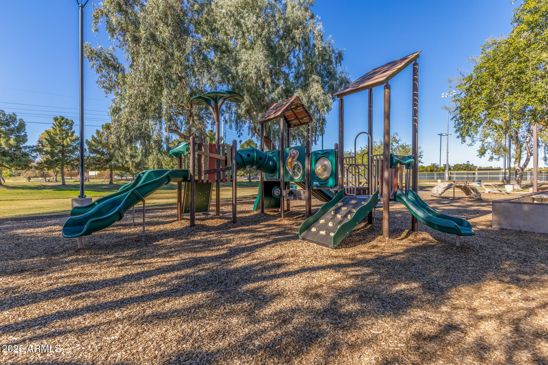 8311 E MACKENZIE Drive