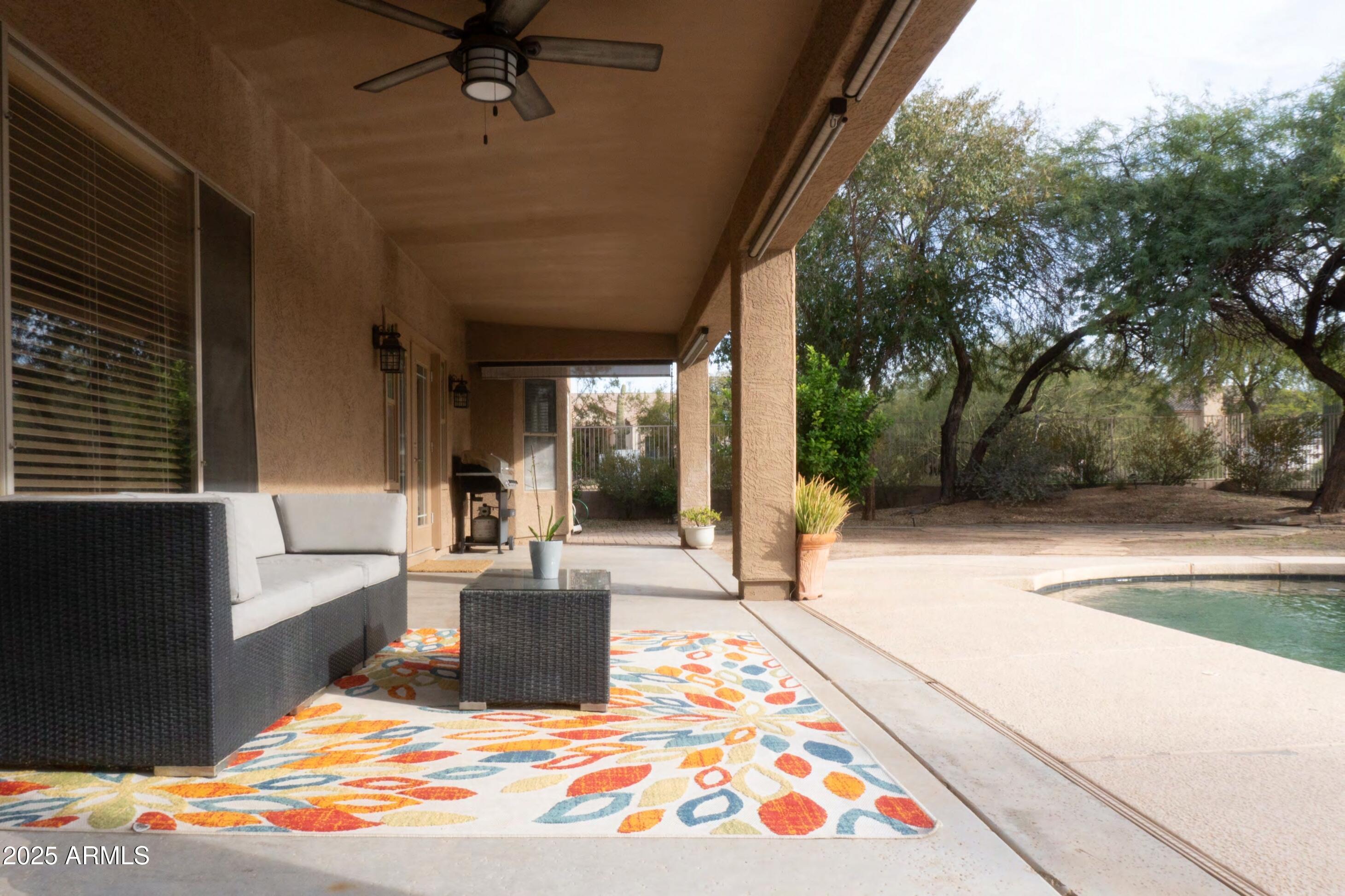 4933 E CRIMSON Terrace