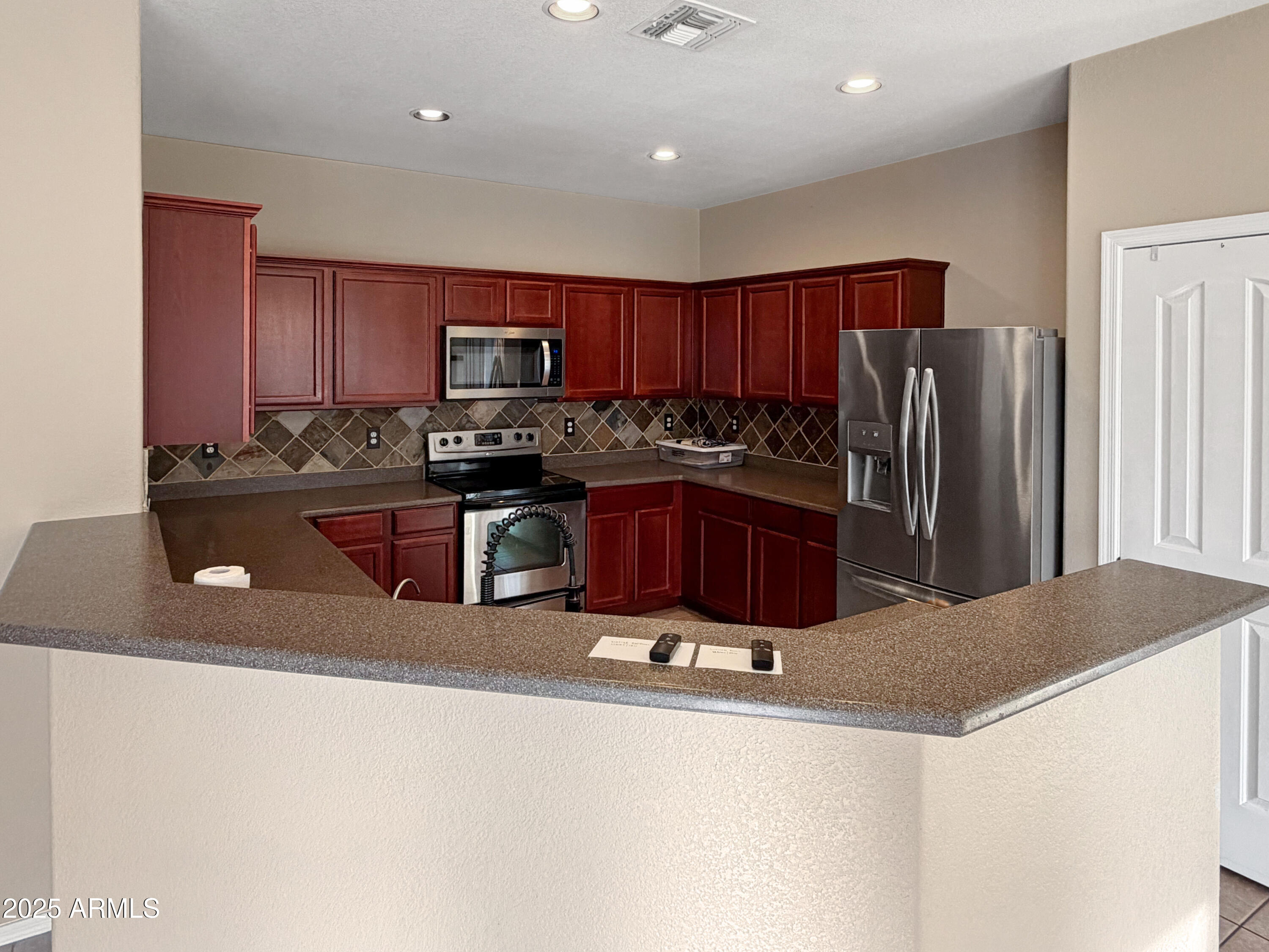 45765 W STARLIGHT Drive