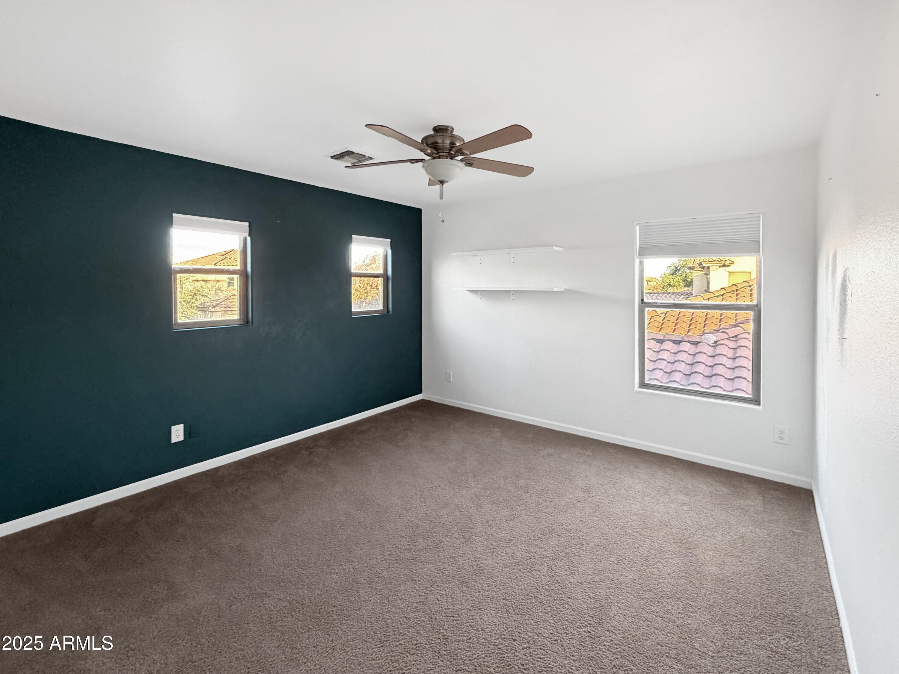 45765 W STARLIGHT Drive