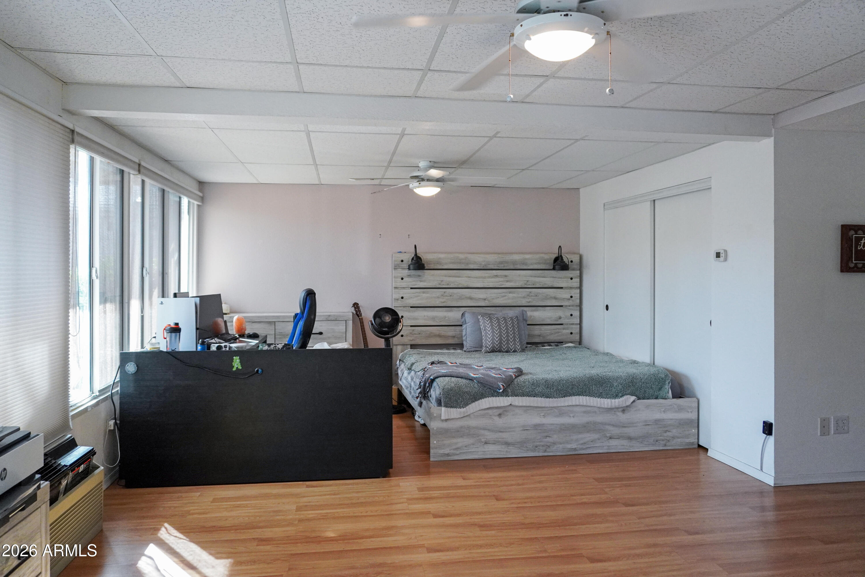 215 N Power Road 284