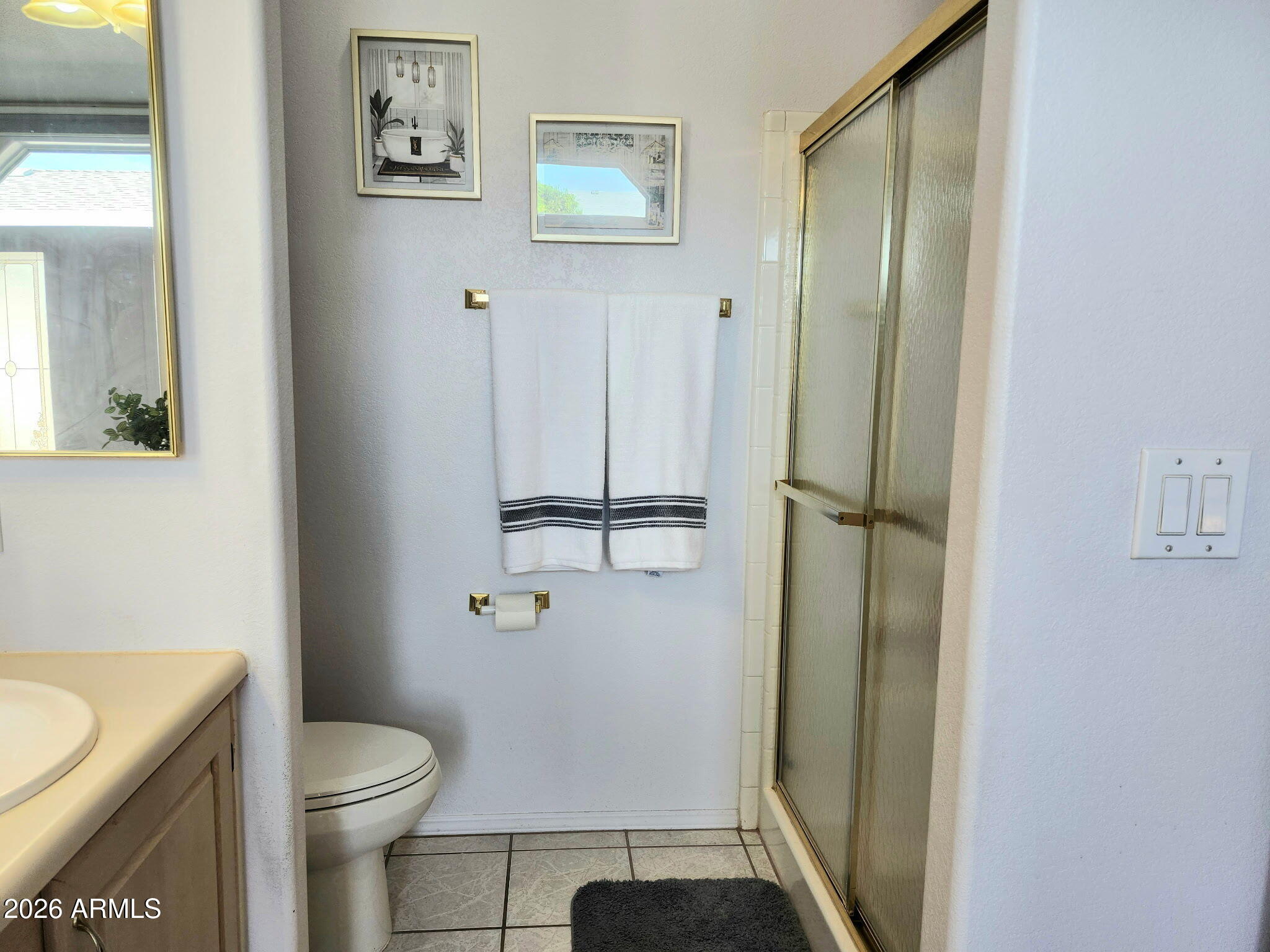 215 N Power Road 284