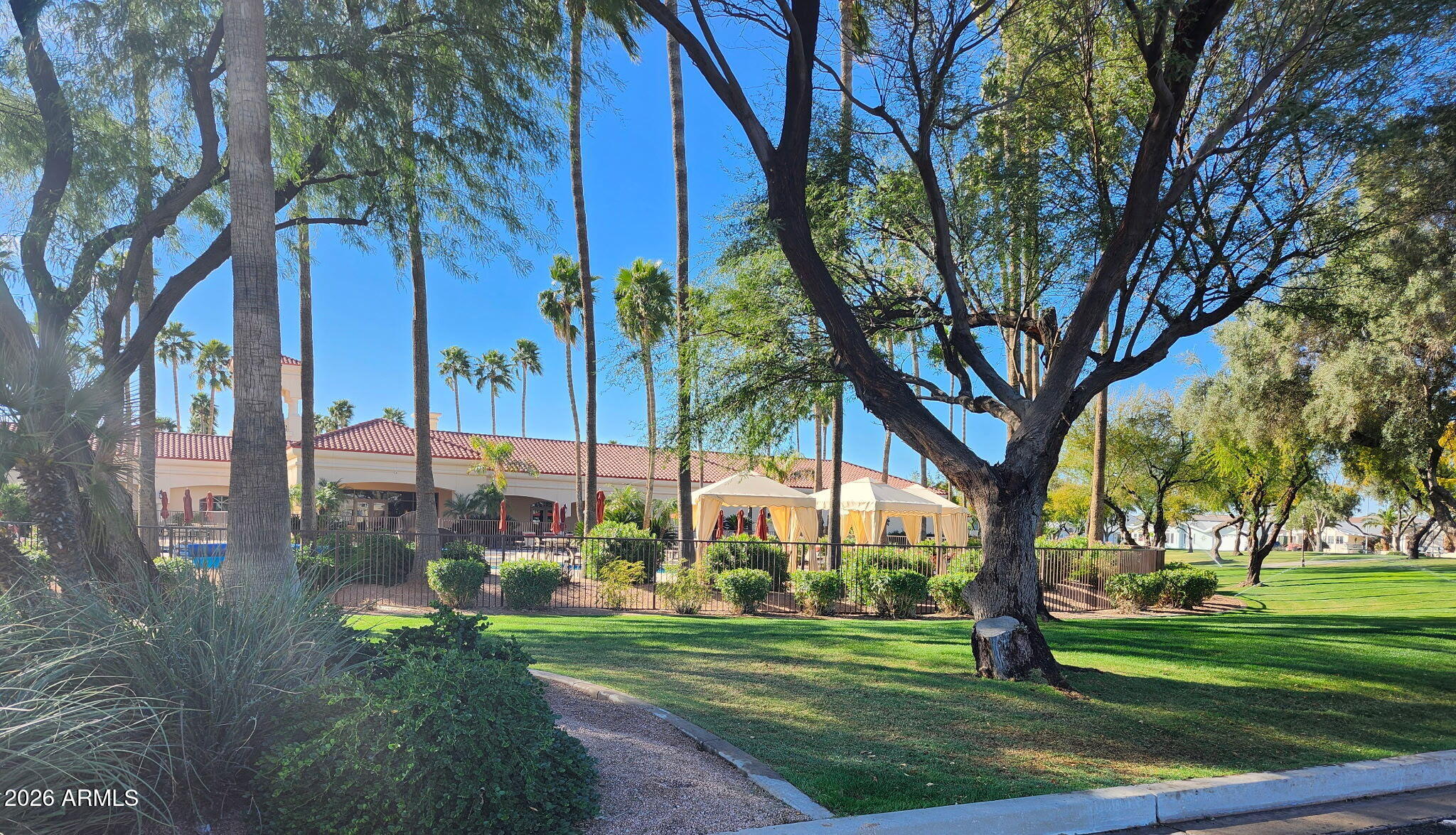 215 N Power Road 284