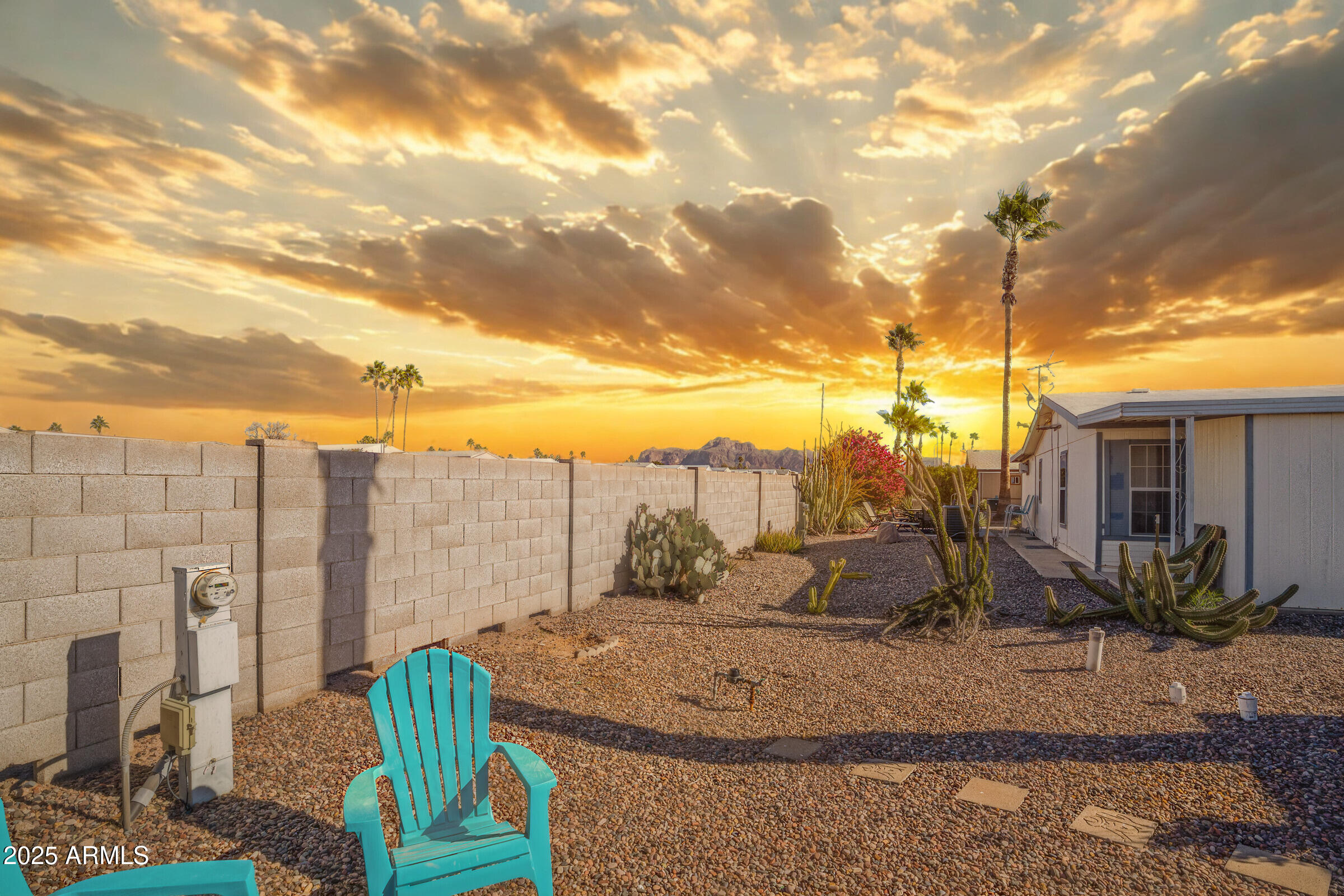 834 S MERIDIAN Road 81