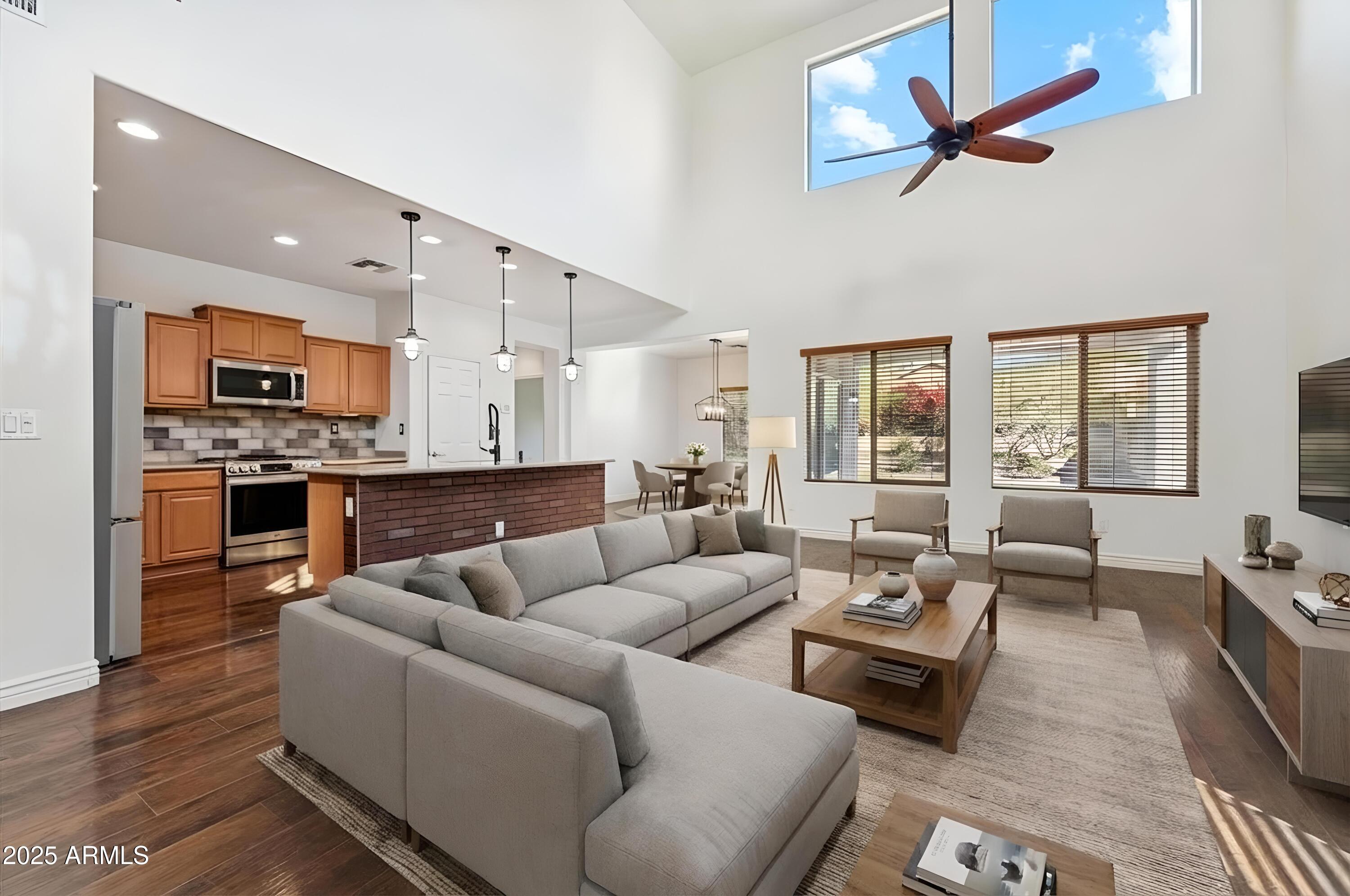 1630 W RED BIRD Road