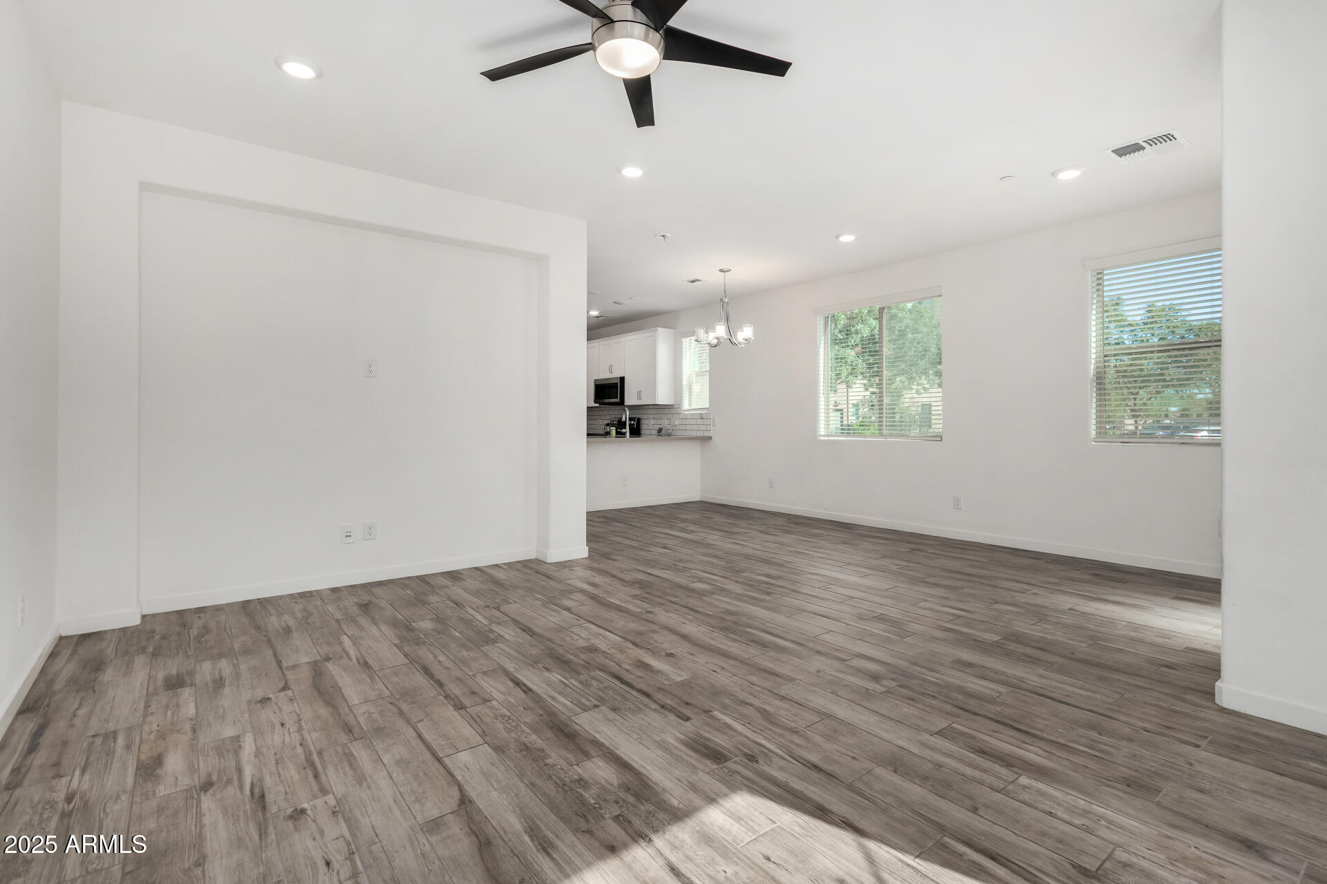 300 N GILA SPRINGS Boulevard 144