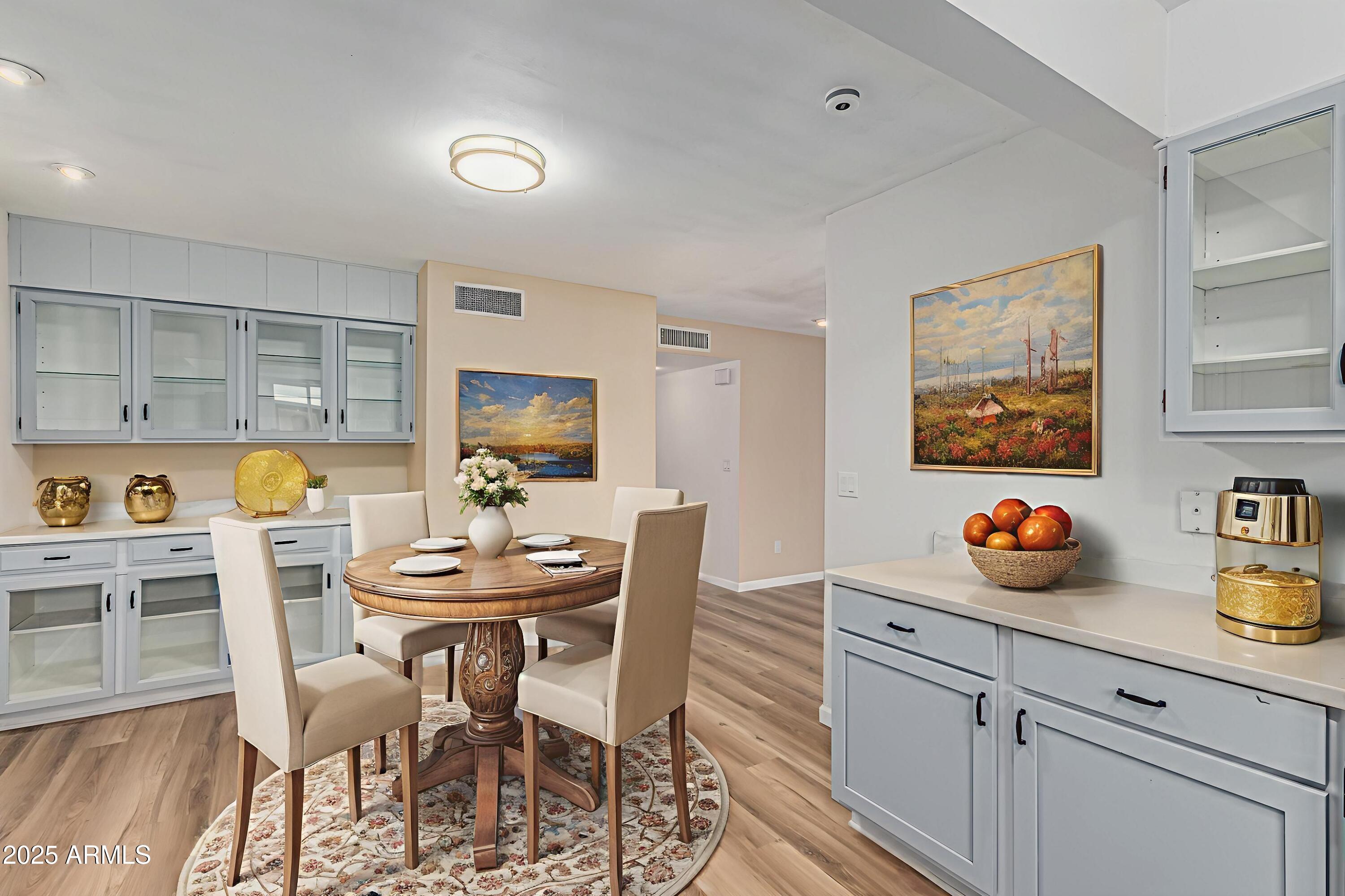 1232 E MCLELLAN Road