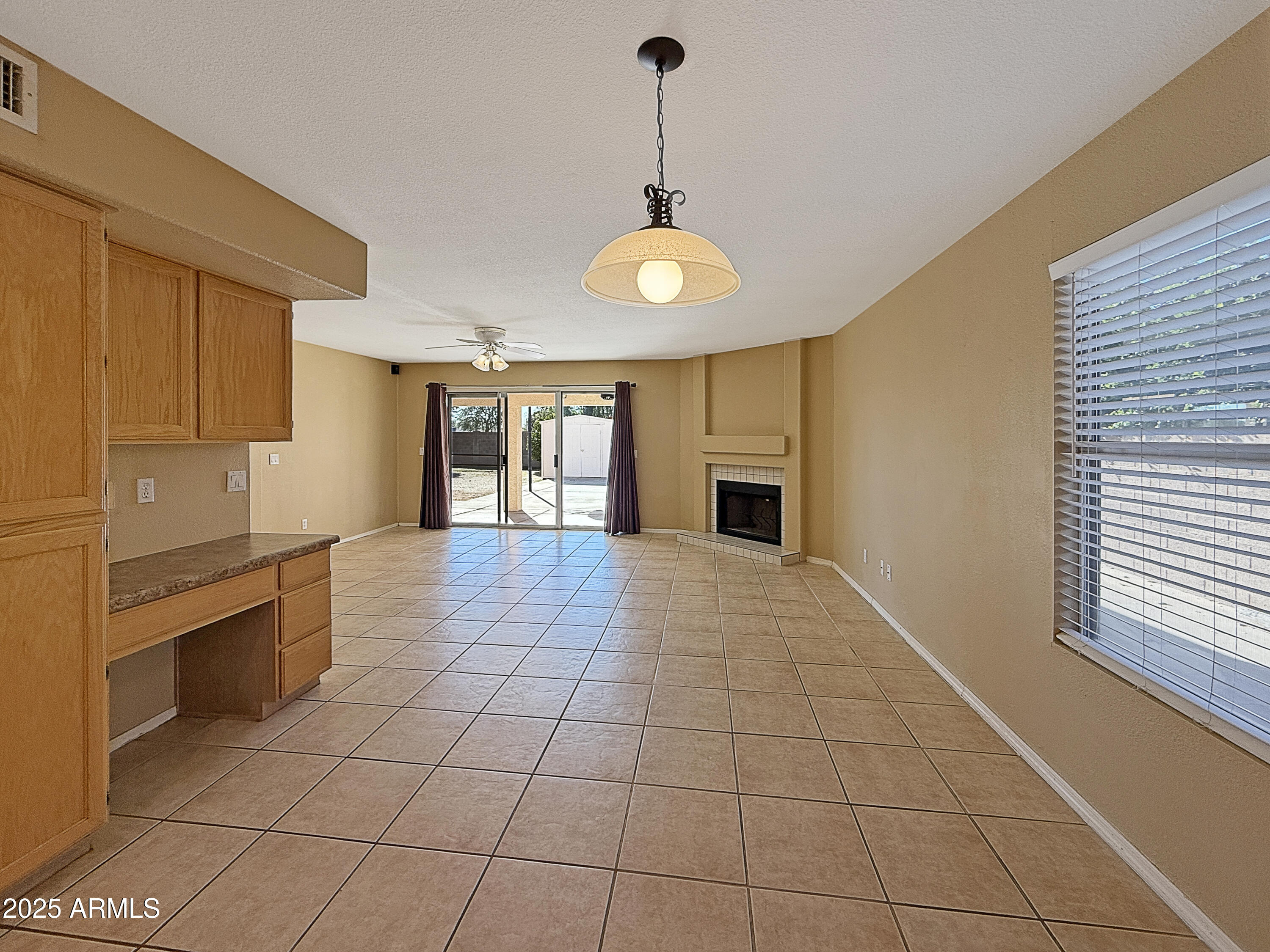 5711 W COCHISE Drive