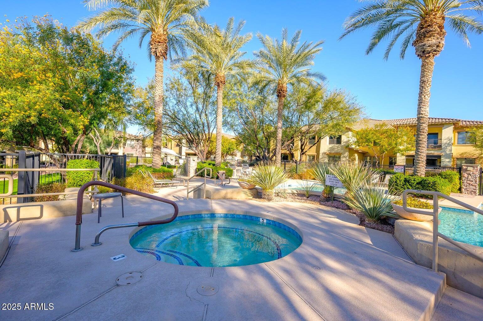 21320 N 56TH Street 1086