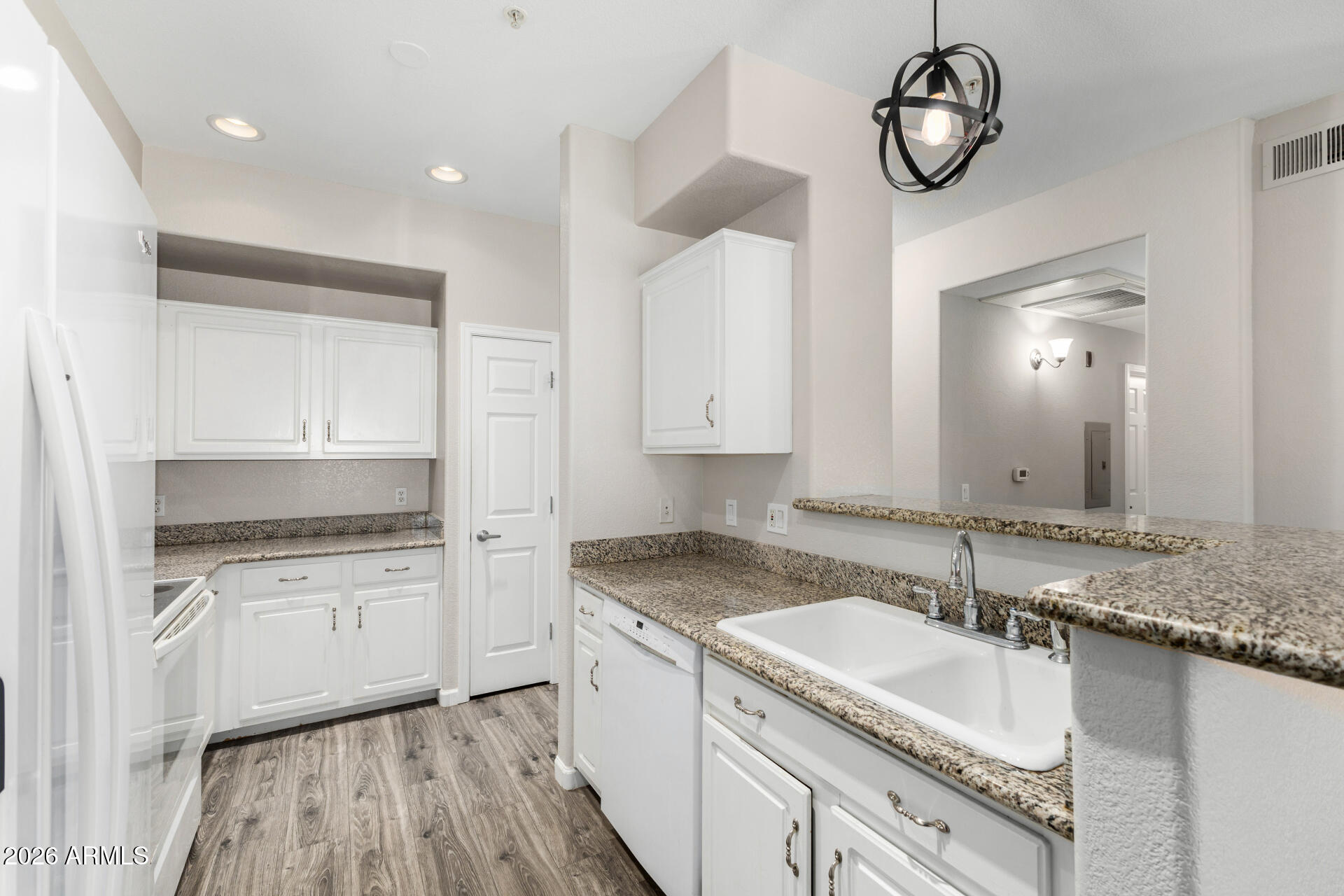 420 W 1ST Street 110