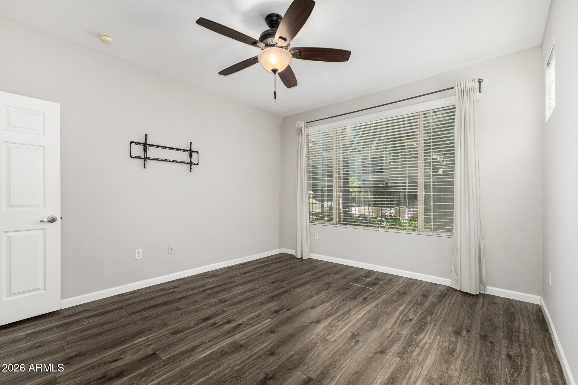 420 W 1ST Street 110