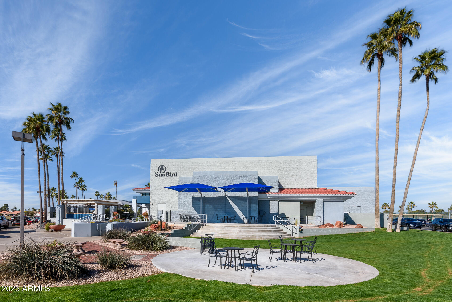 1757 E LINDRICK Drive