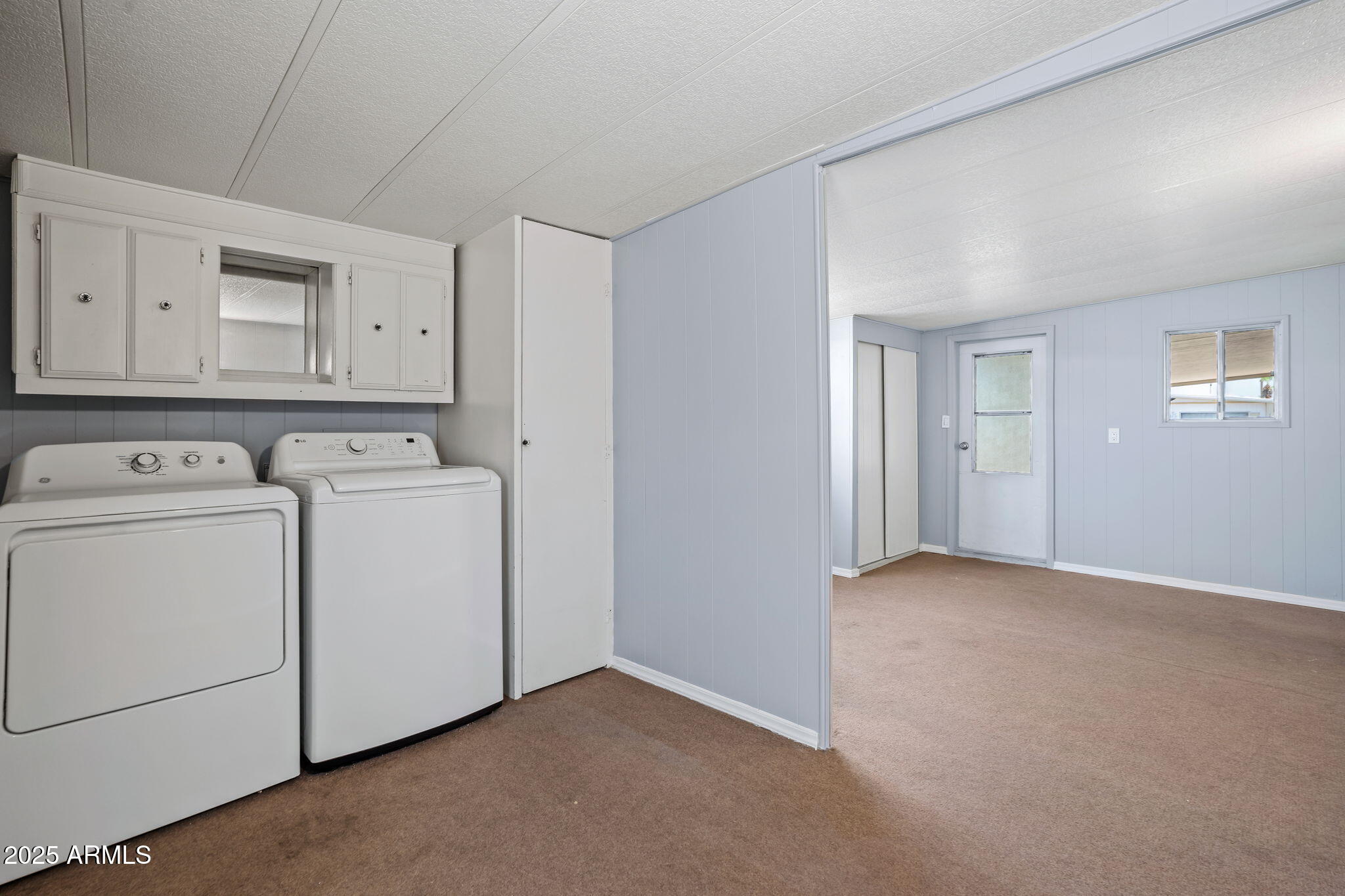 120 N VAL VISTA Drive 202