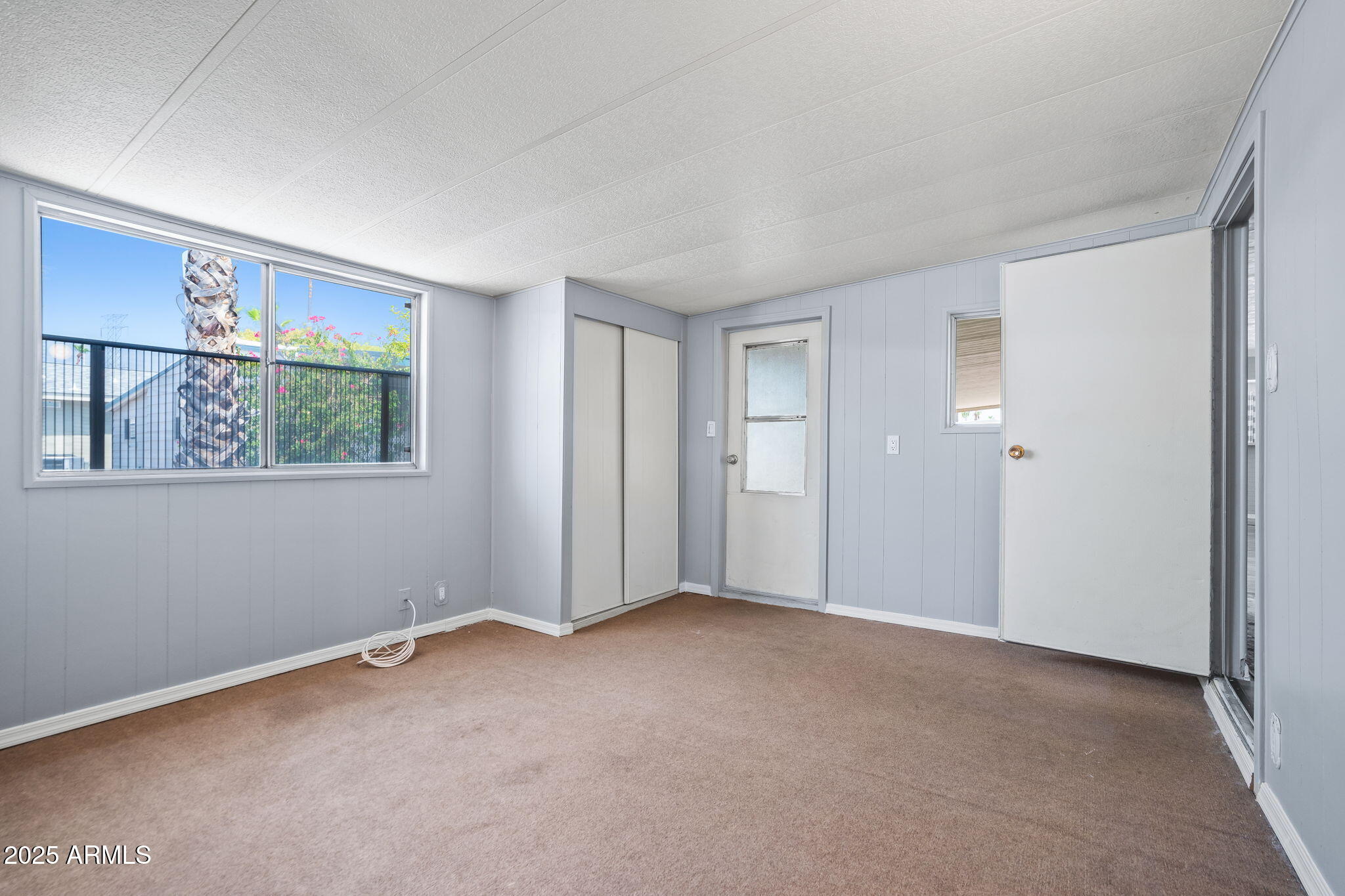 120 N VAL VISTA Drive 202
