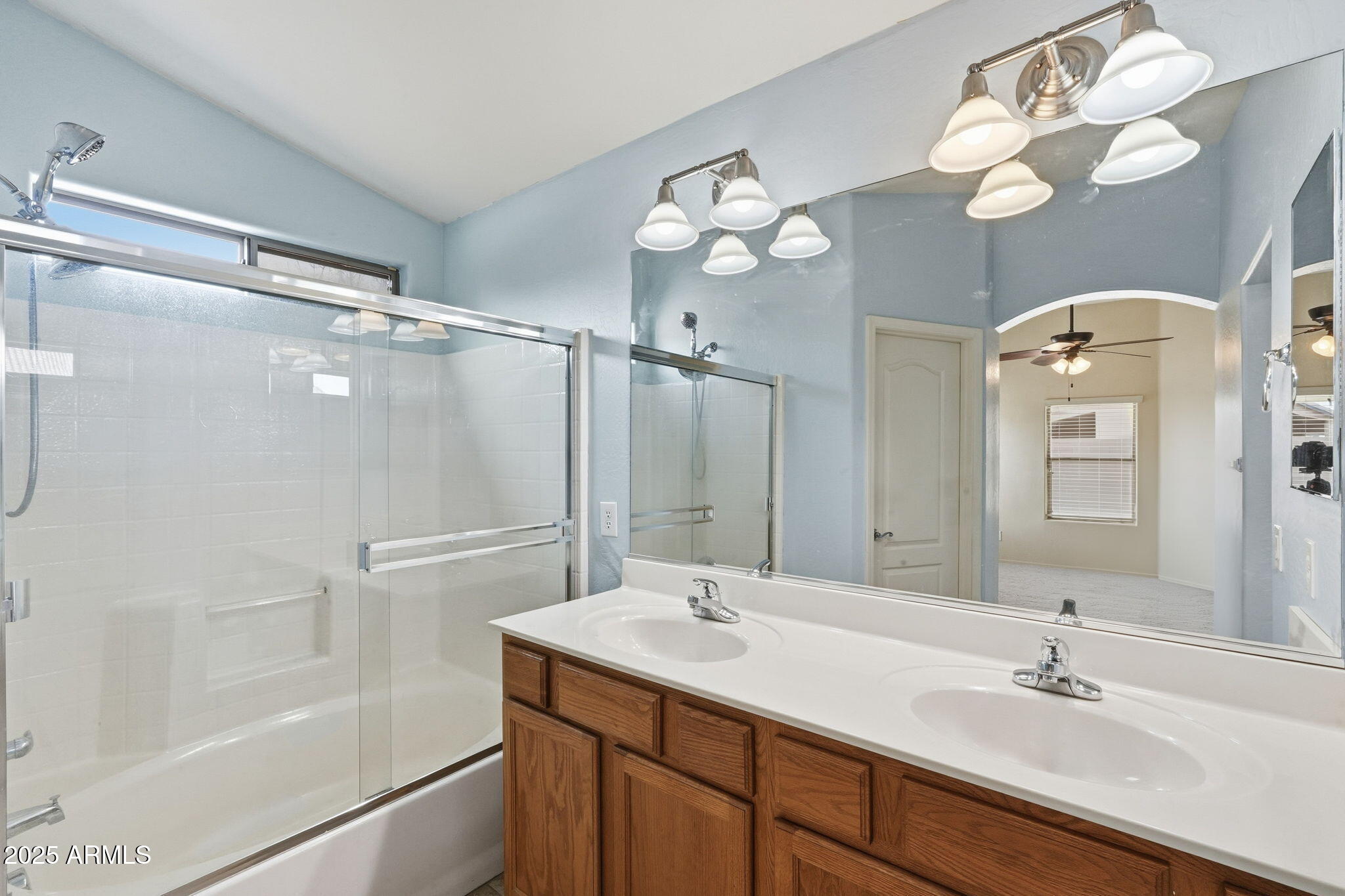 19546 N KRUPPS Court