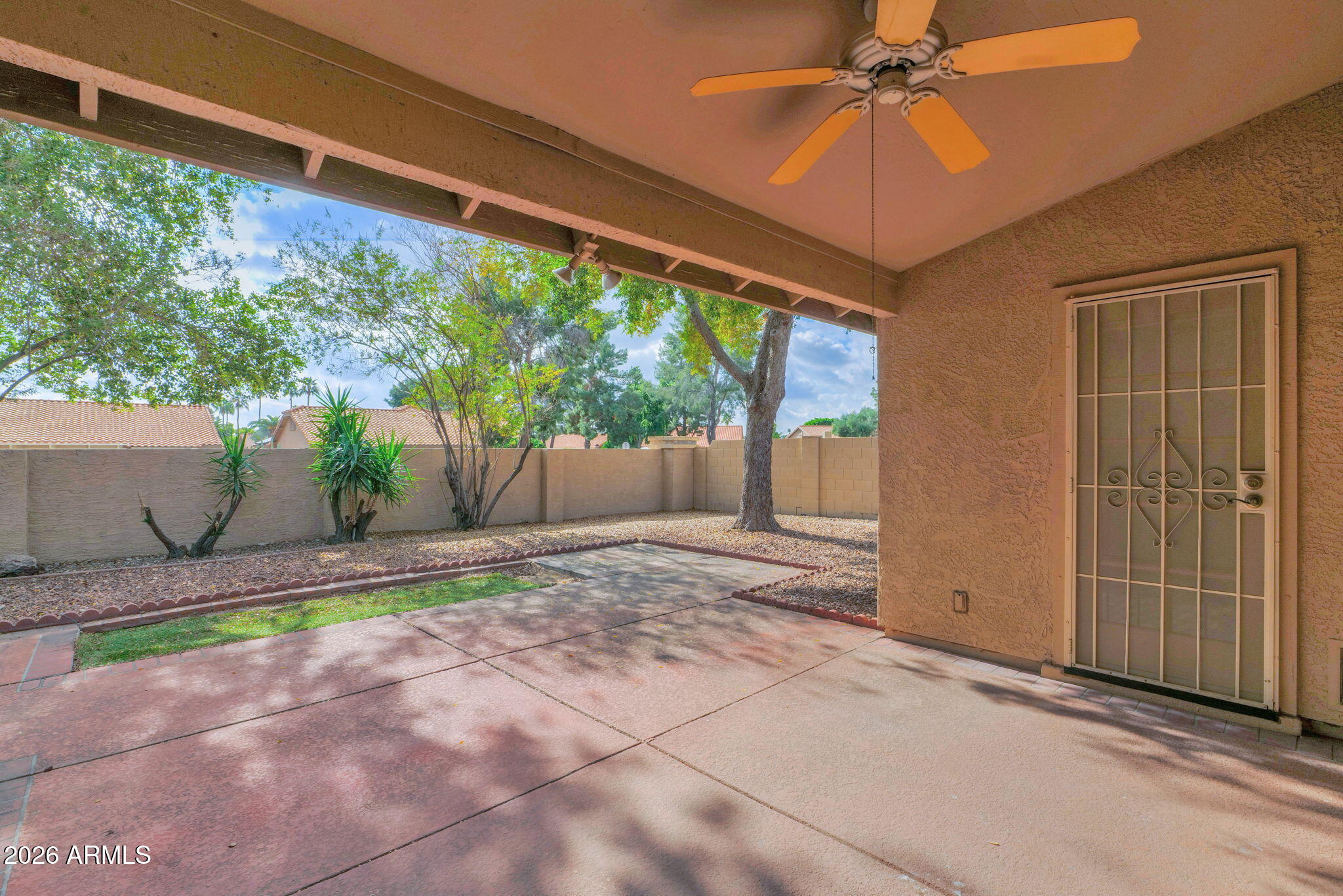 9203 W BEHREND Drive