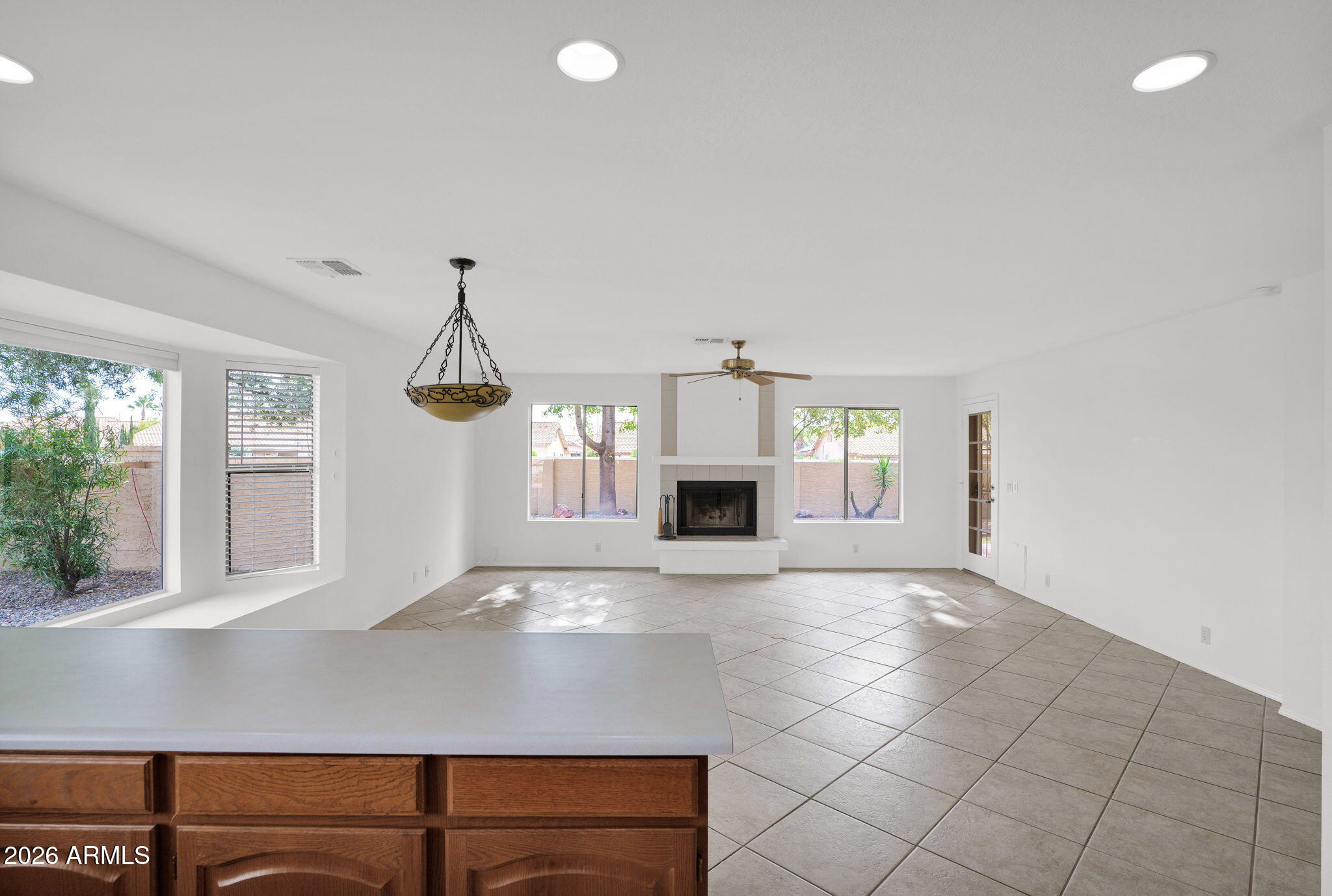 9203 W BEHREND Drive