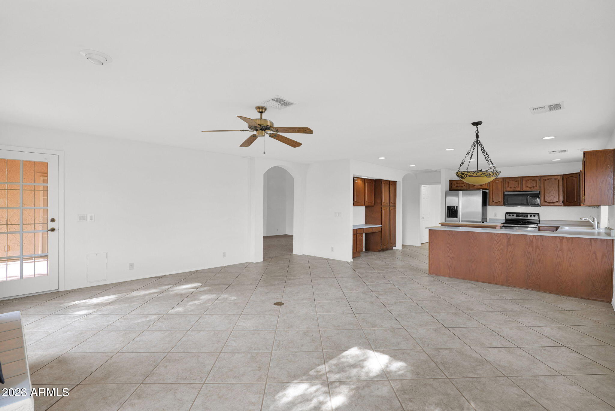 9203 W BEHREND Drive
