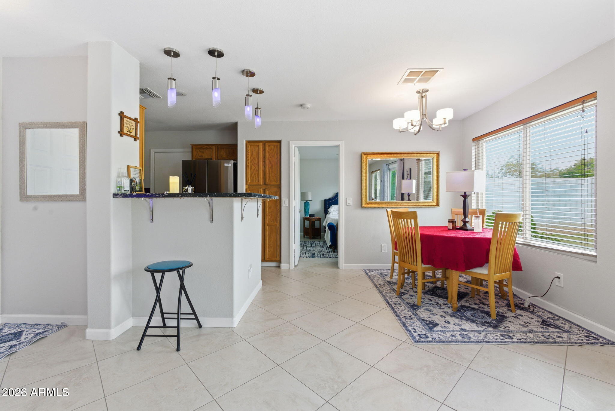 3607 W CAT BALUE Drive