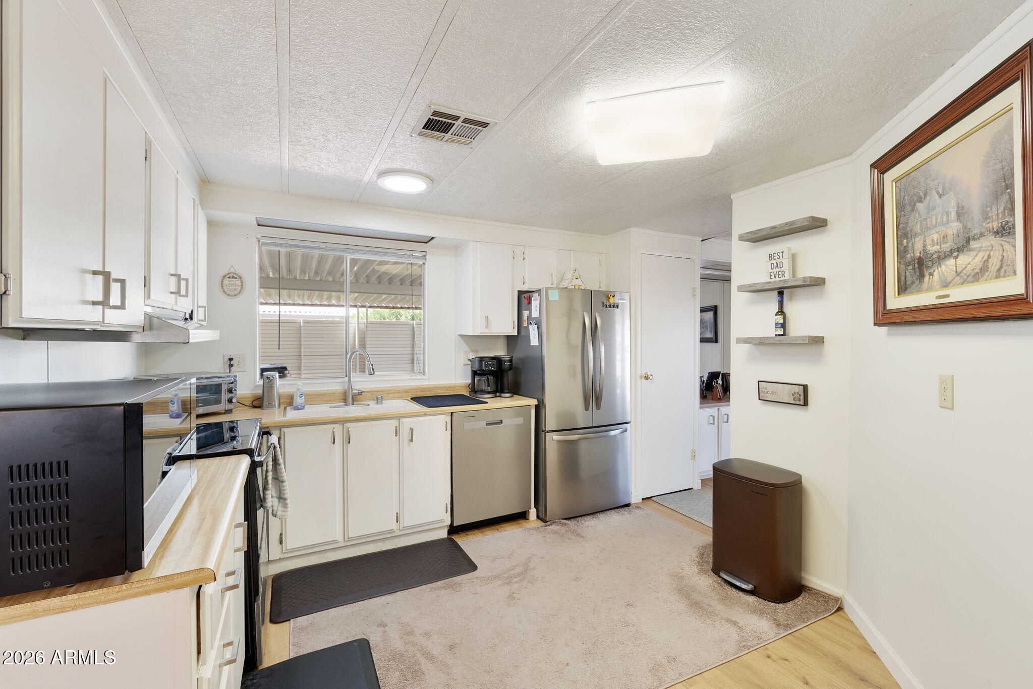 8961 E MICHIGAN Avenue