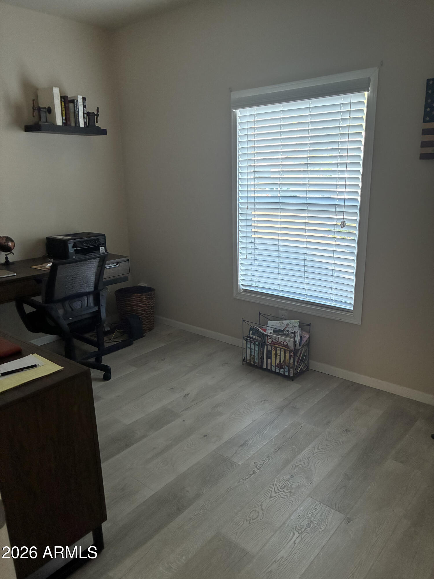 2000 S APACHE Road 40