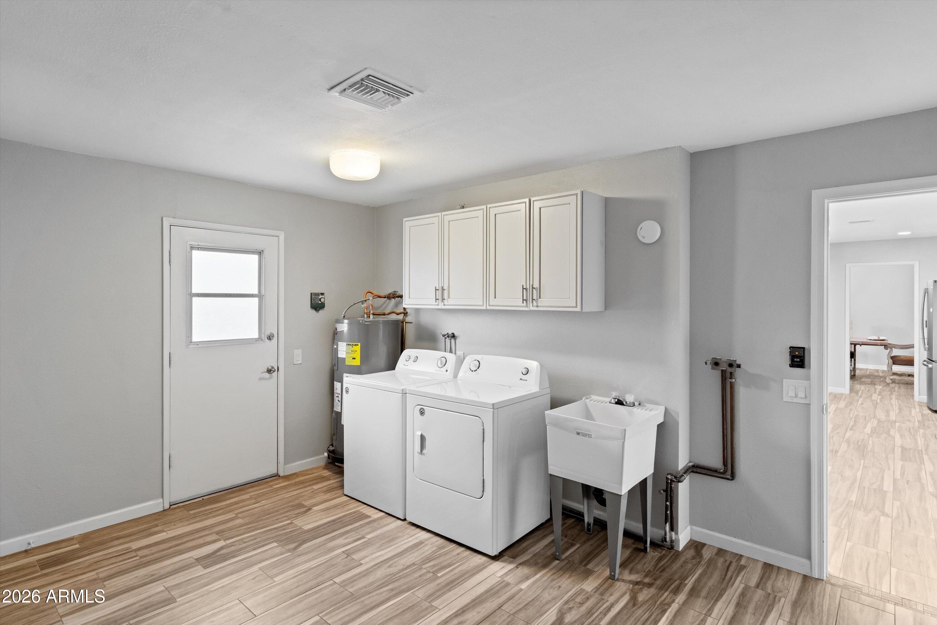 13234 W DESERT GLEN Drive