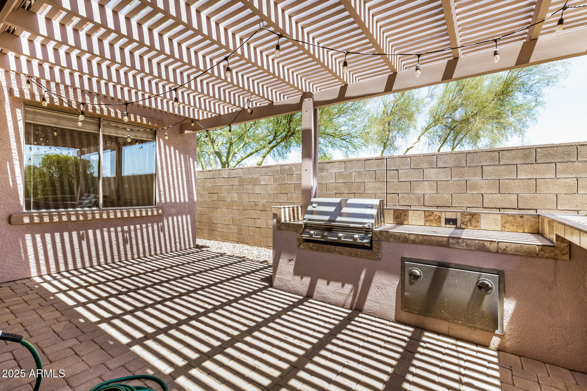 7235 E DESERT HONEYSUCKLE Drive