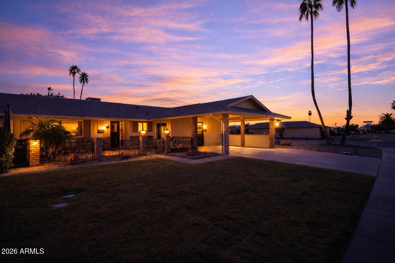 10439 W KINGSWOOD Circle